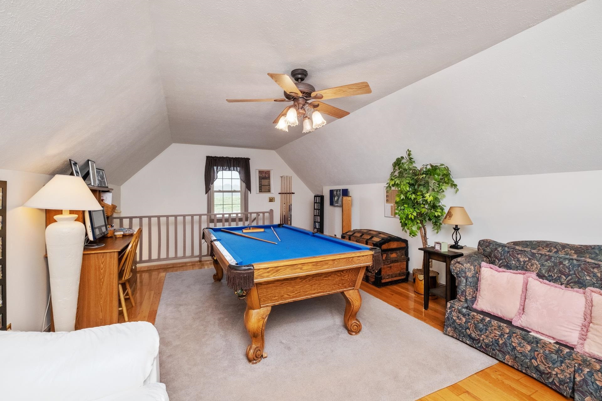 12762 MOUNTAIN VALLEY RD