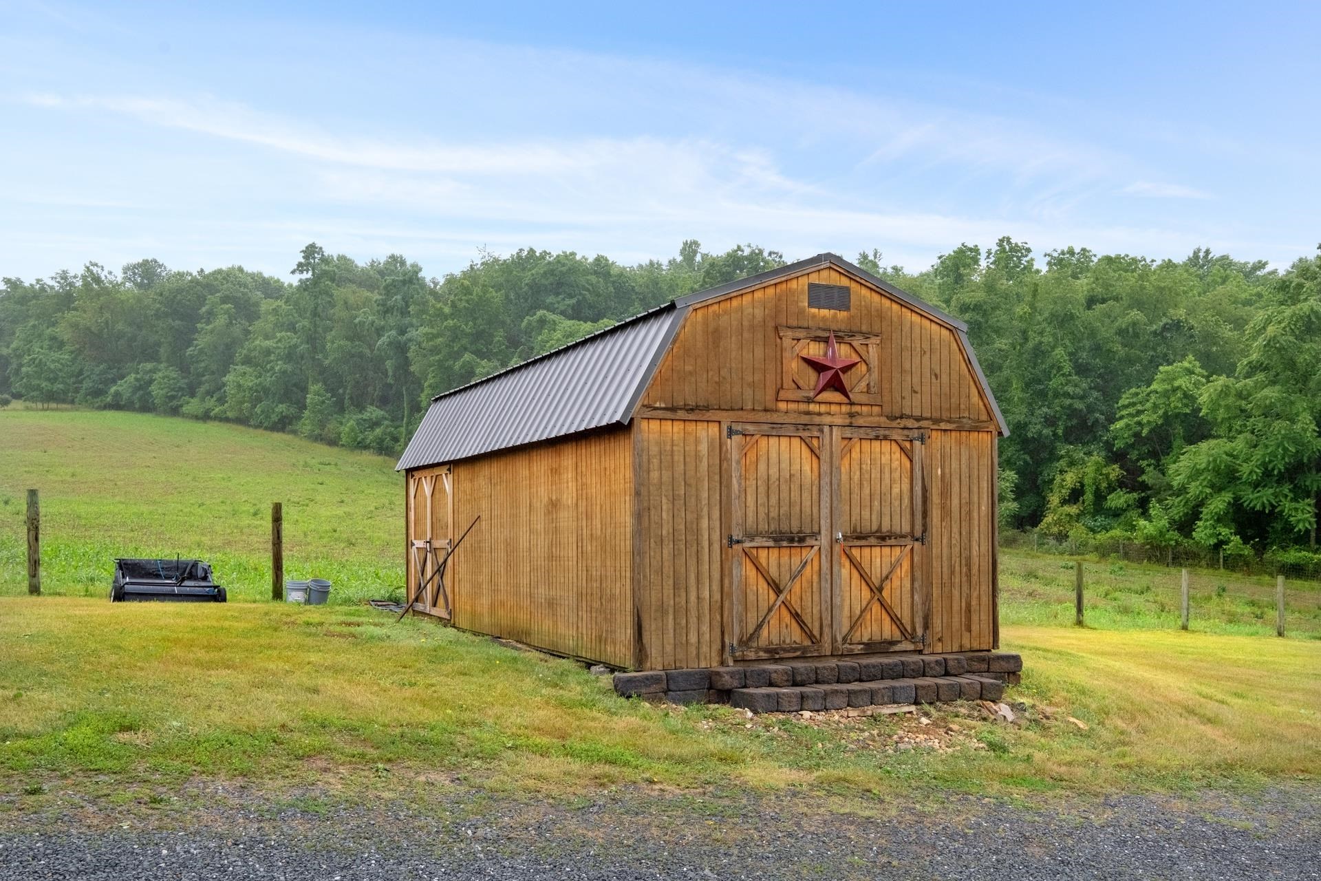 12762 MOUNTAIN VALLEY RD