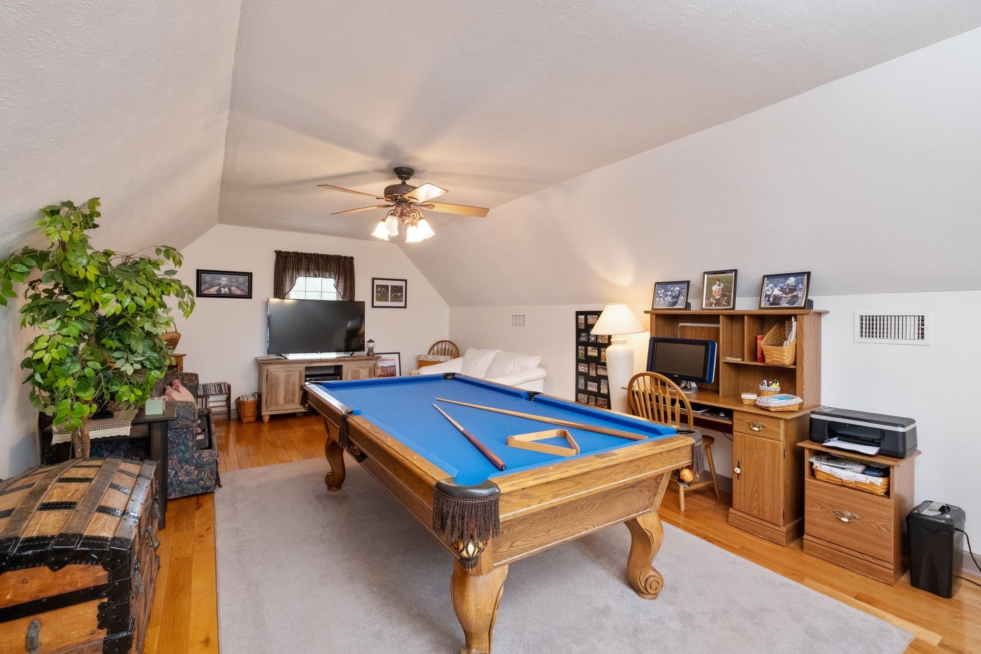 12762 MOUNTAIN VALLEY RD