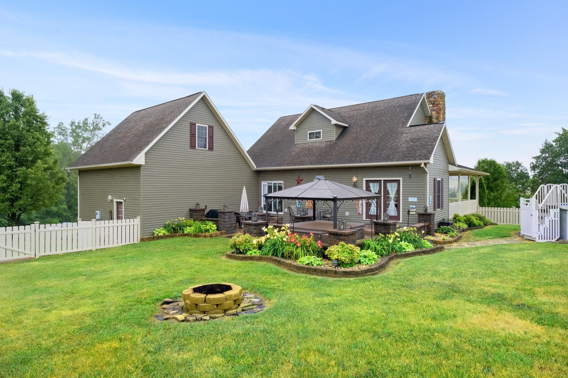 12762 MOUNTAIN VALLEY RD