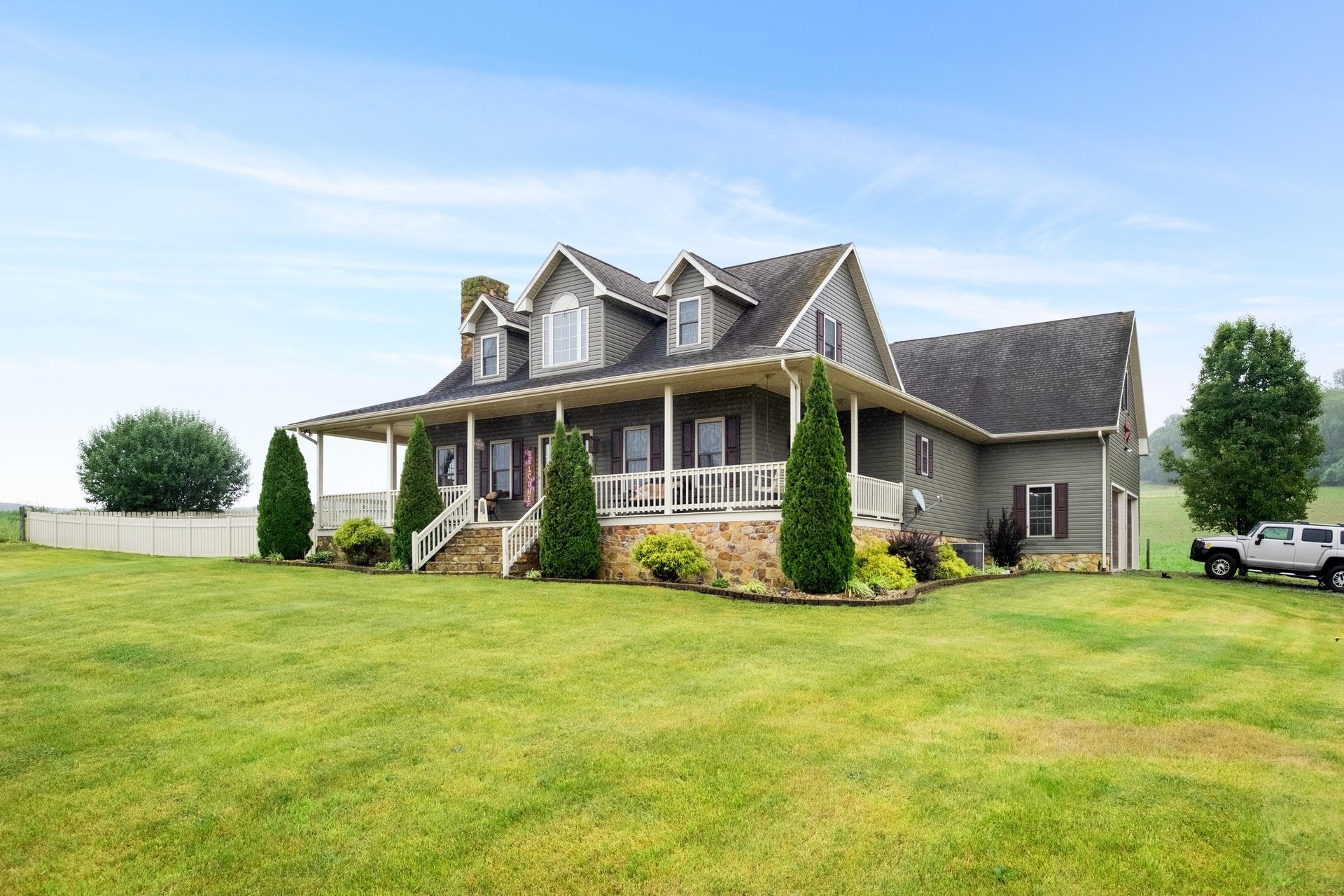 12762 MOUNTAIN VALLEY RD