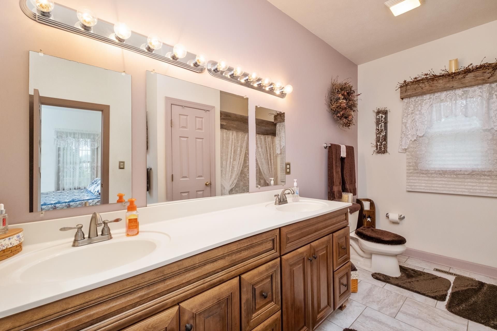 12762 MOUNTAIN VALLEY RD