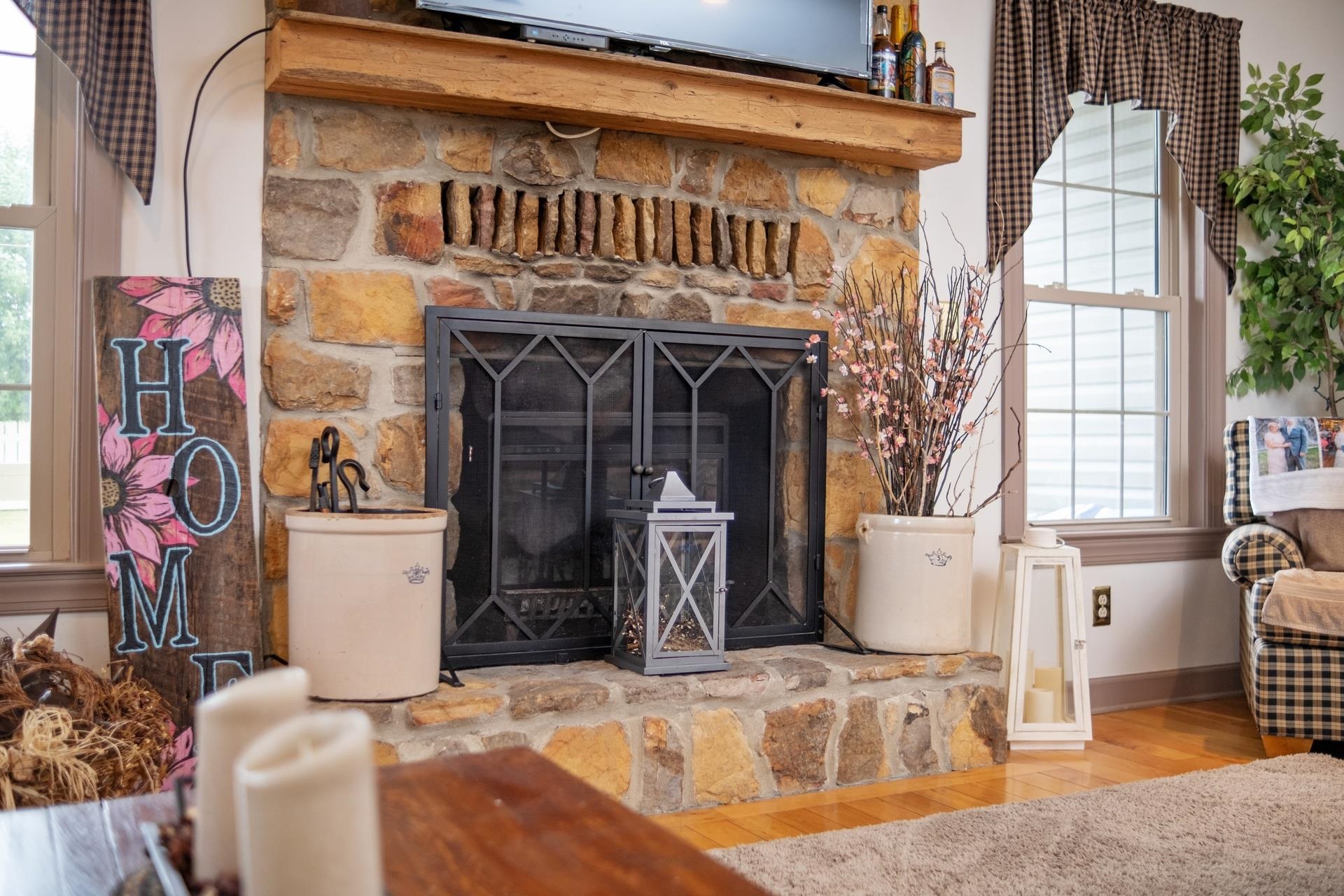 12762 MOUNTAIN VALLEY RD