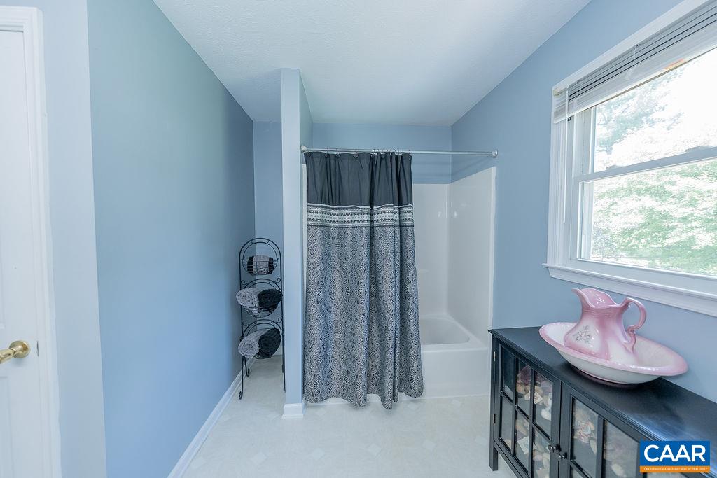3 GRANARY RD