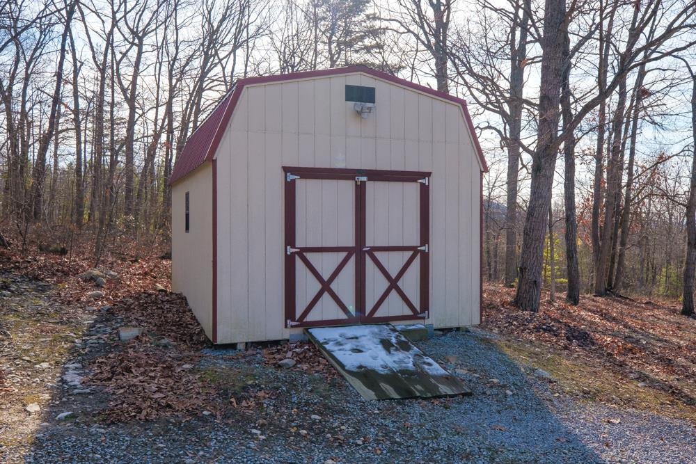 2497 DOVE LANDING DR