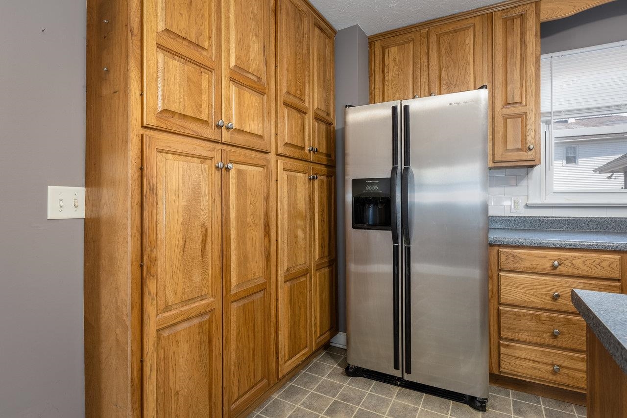 1401 4TH ST