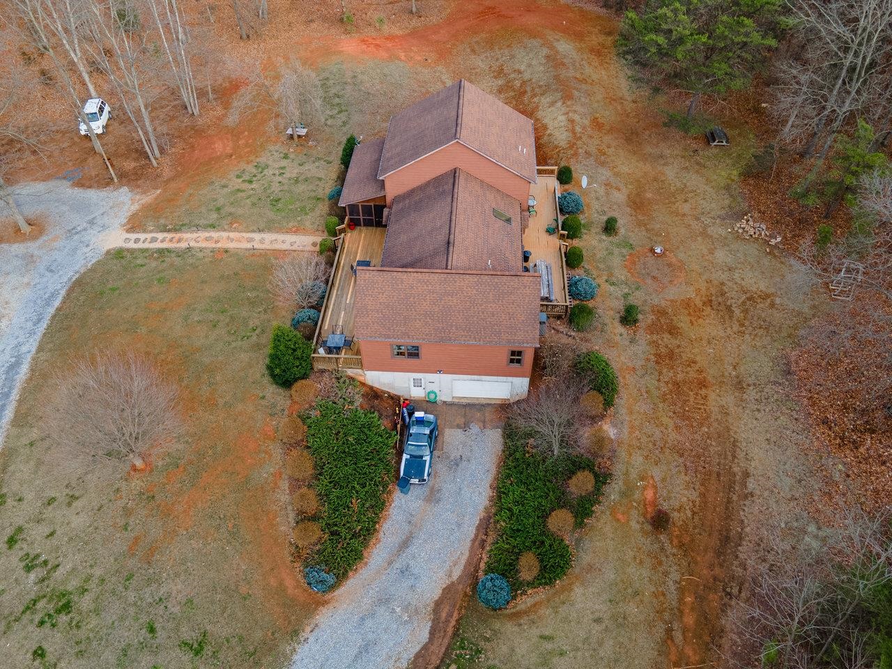 3320 NORTHVIEW LN