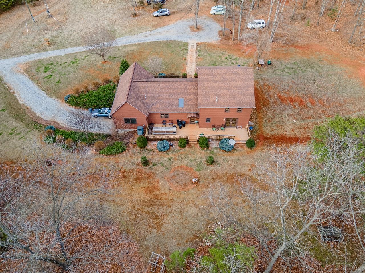 3320 NORTHVIEW LN