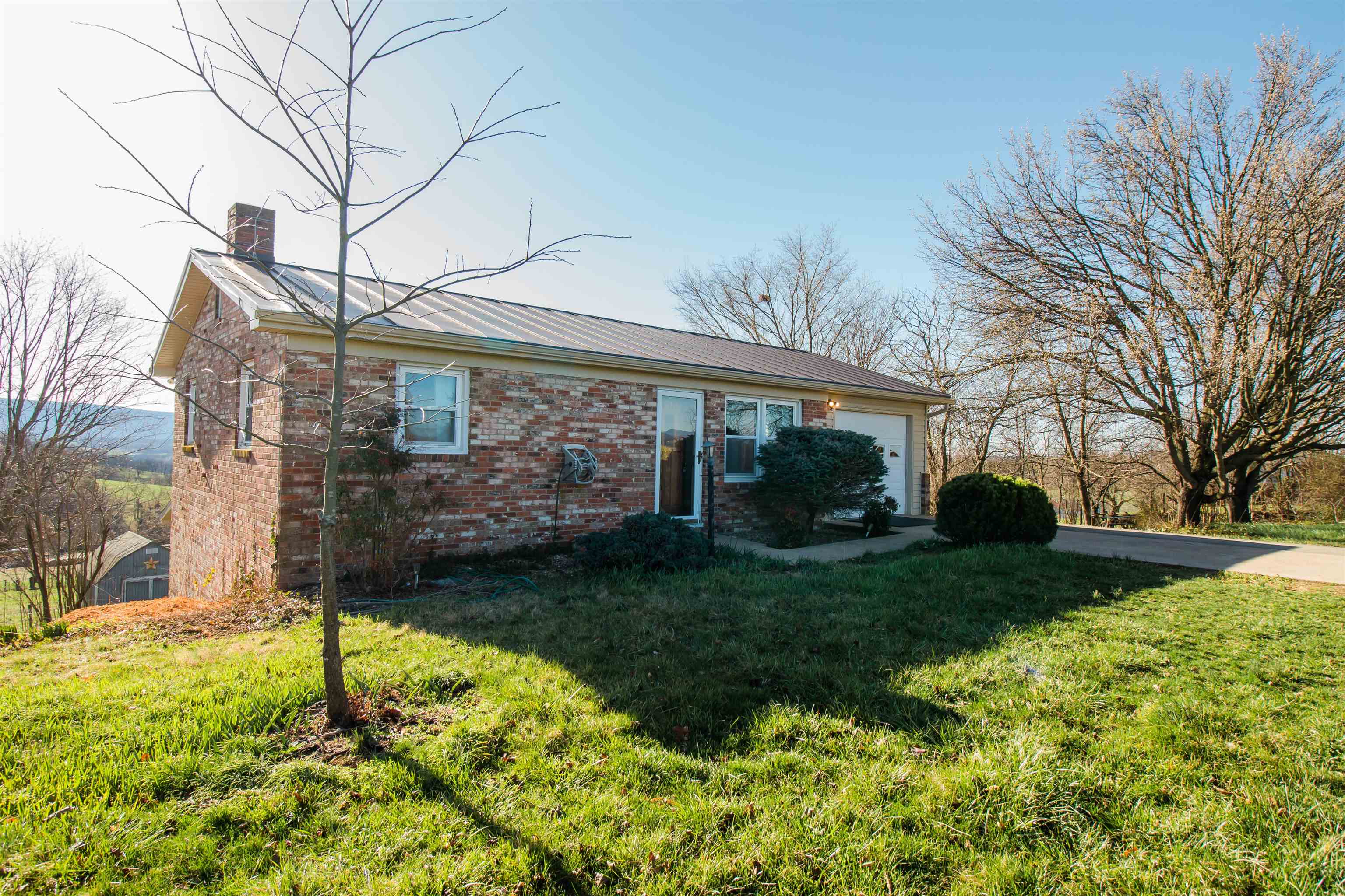 16460 FORESTVILLE RD