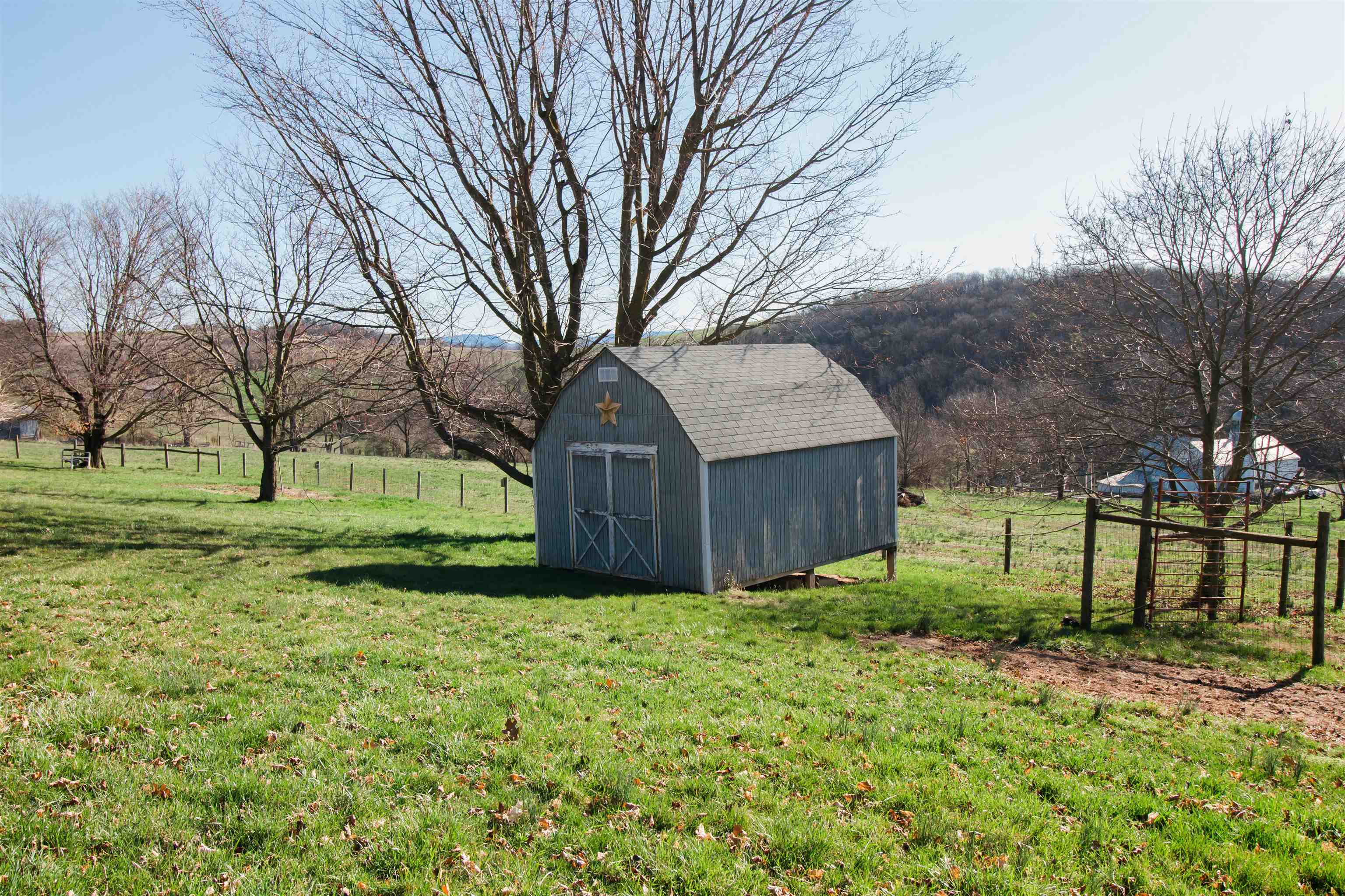 16460 FORESTVILLE RD