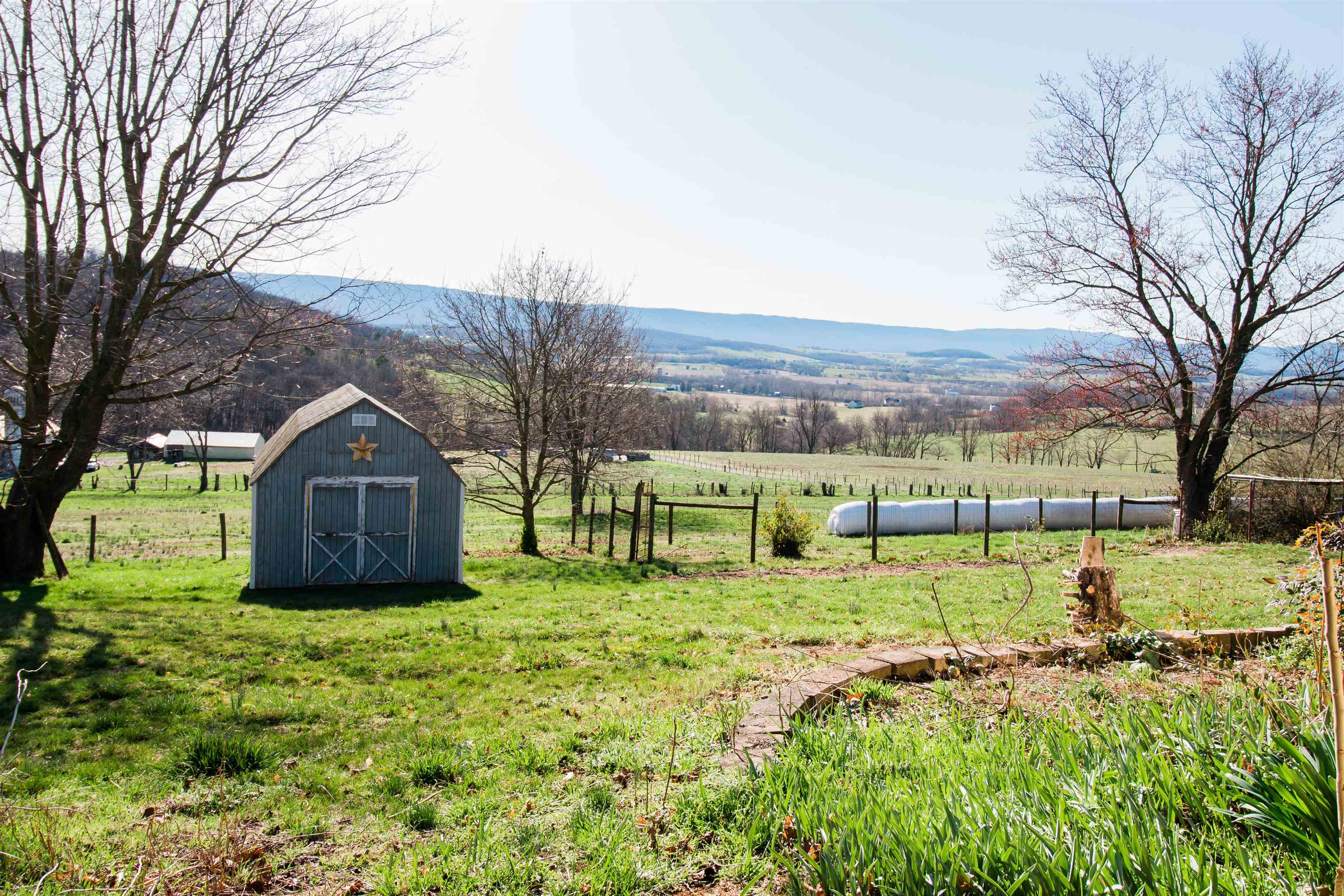 16460 FORESTVILLE RD