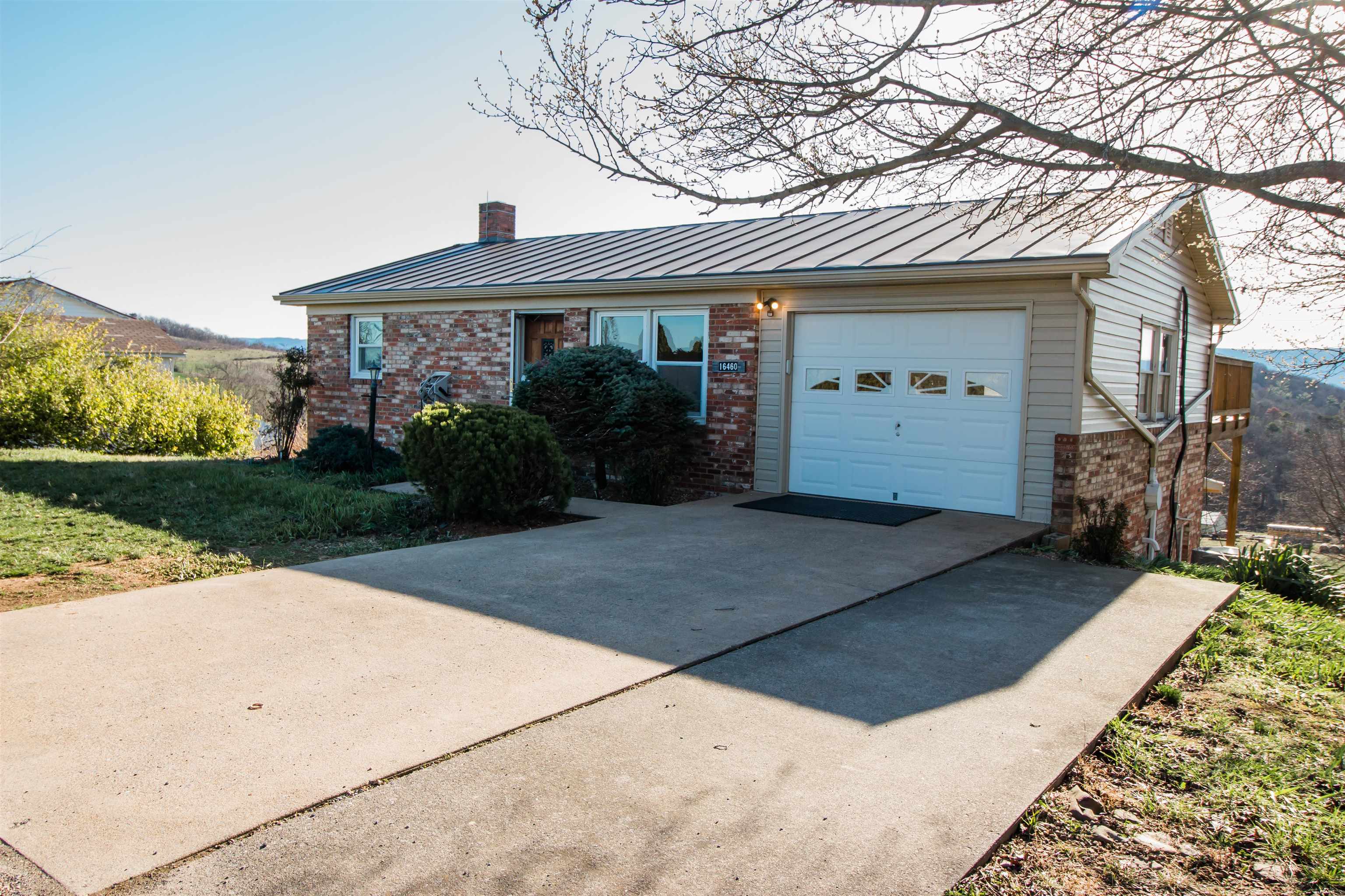 16460 FORESTVILLE RD