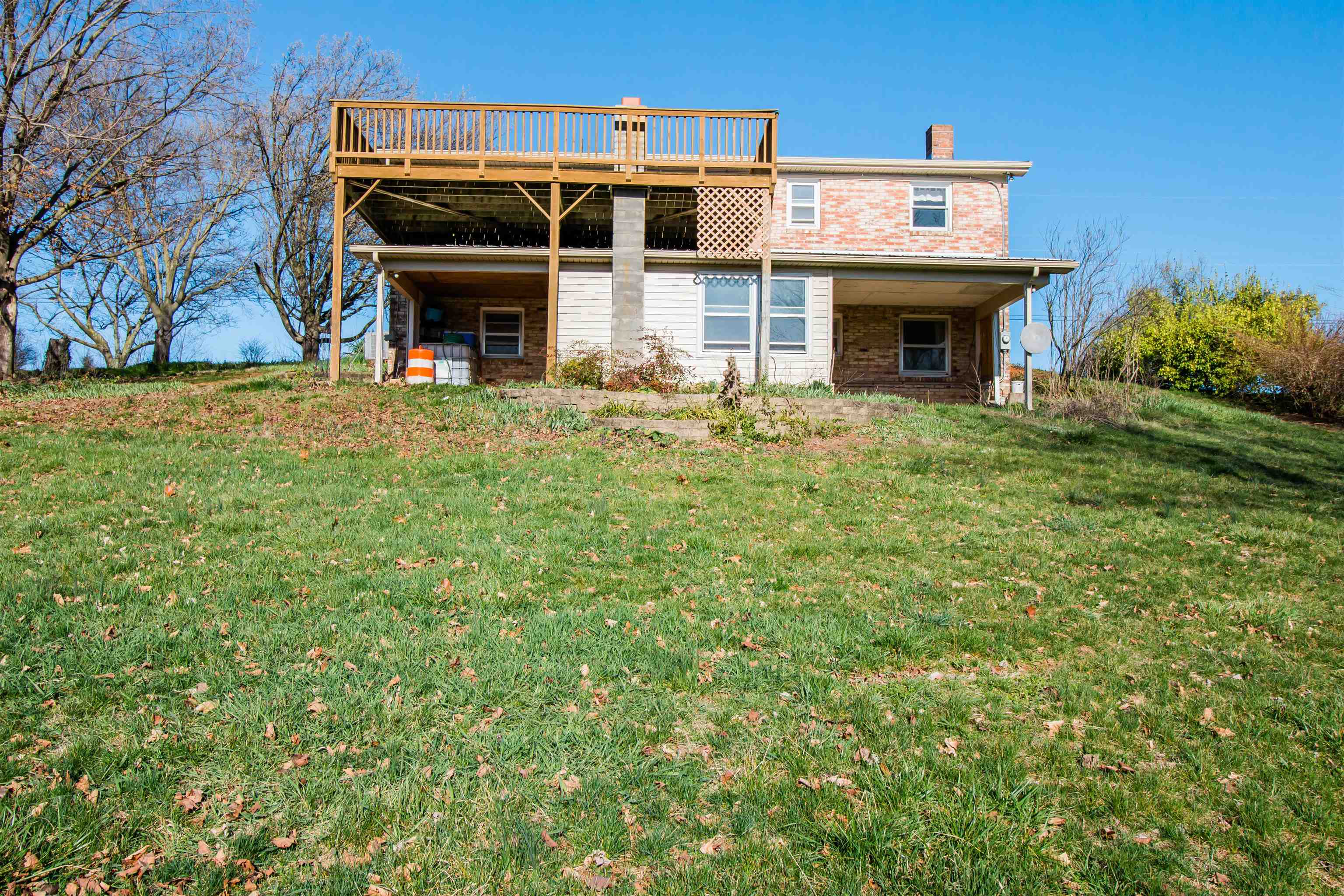 16460 FORESTVILLE RD