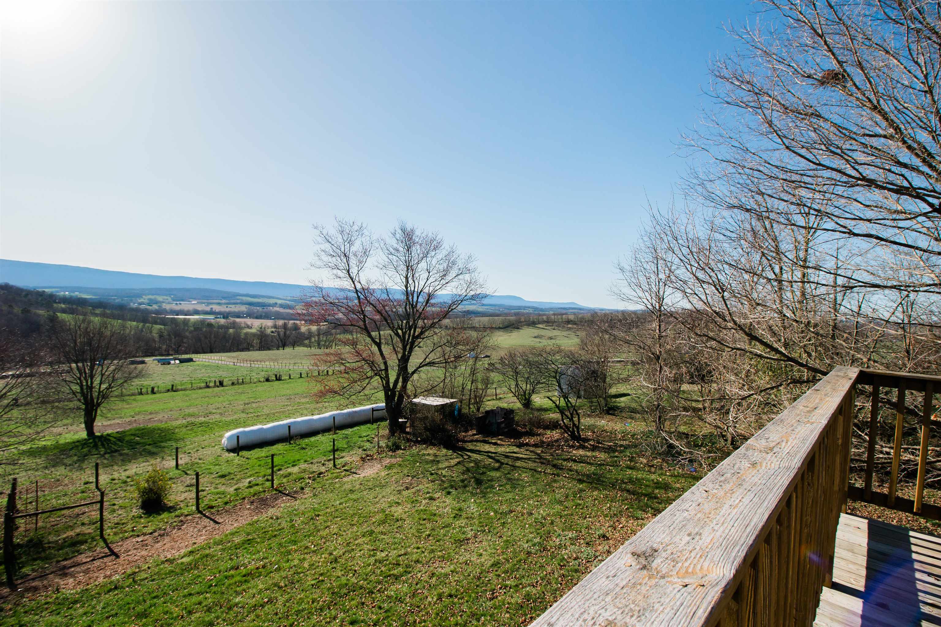 16460 FORESTVILLE RD