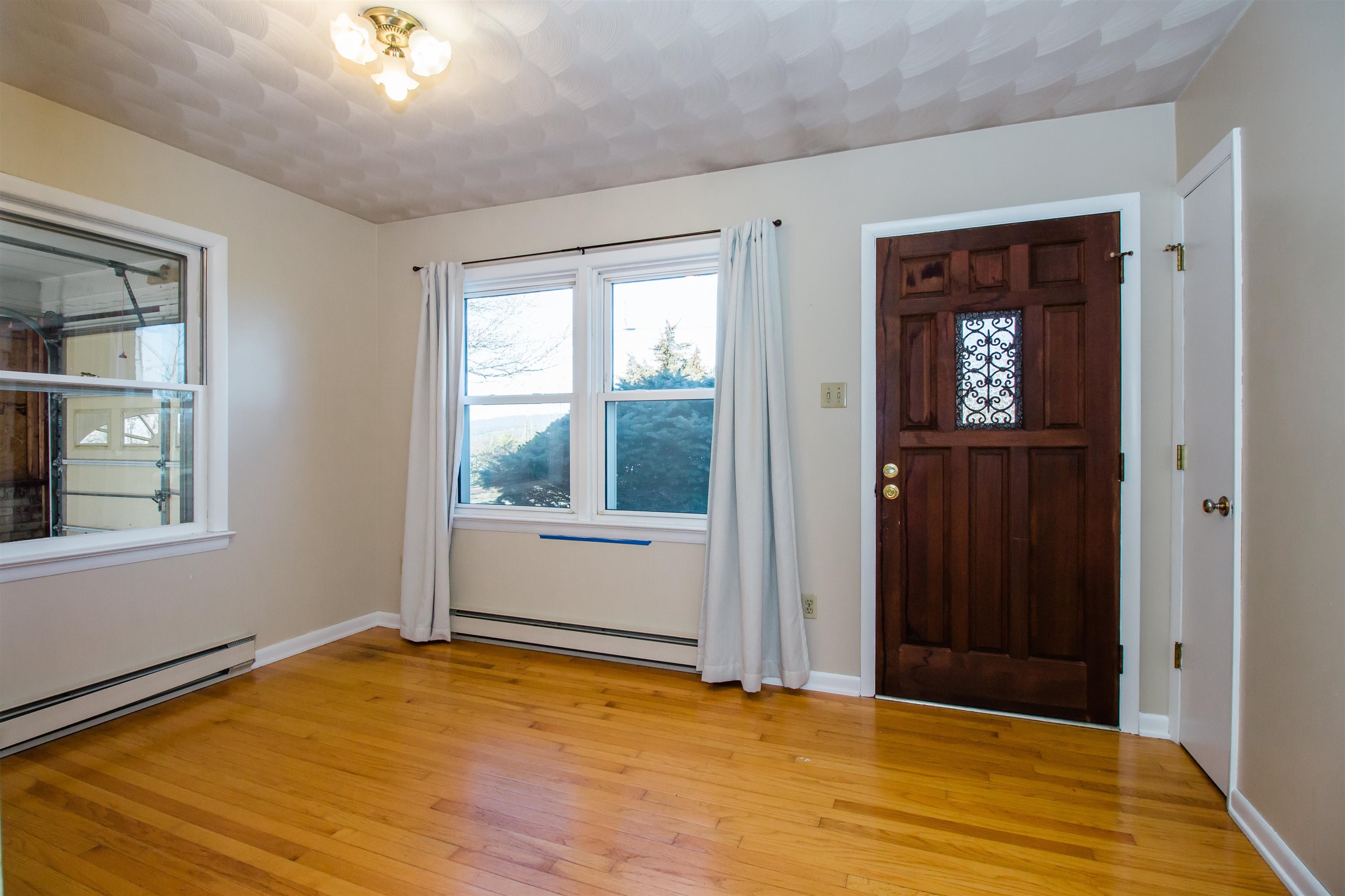 16460 FORESTVILLE RD