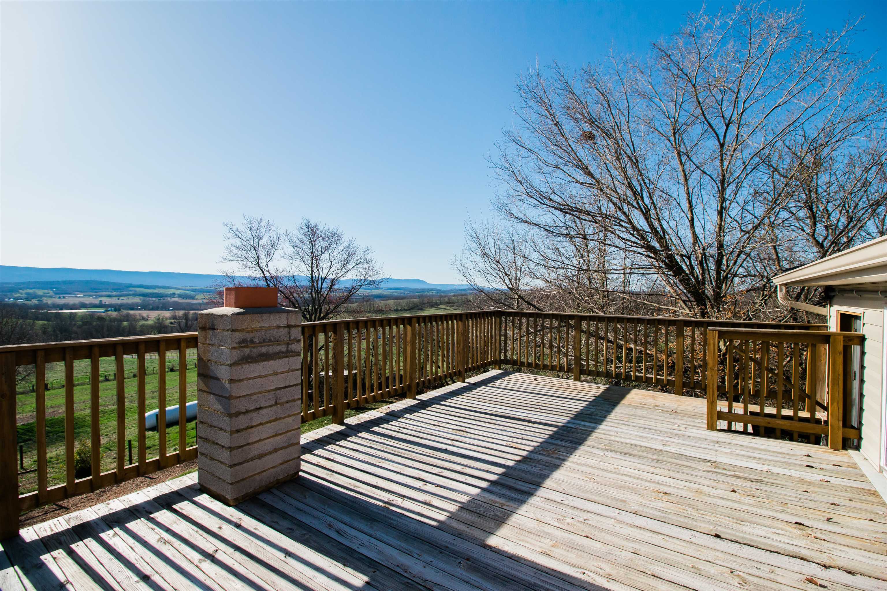 16460 FORESTVILLE RD