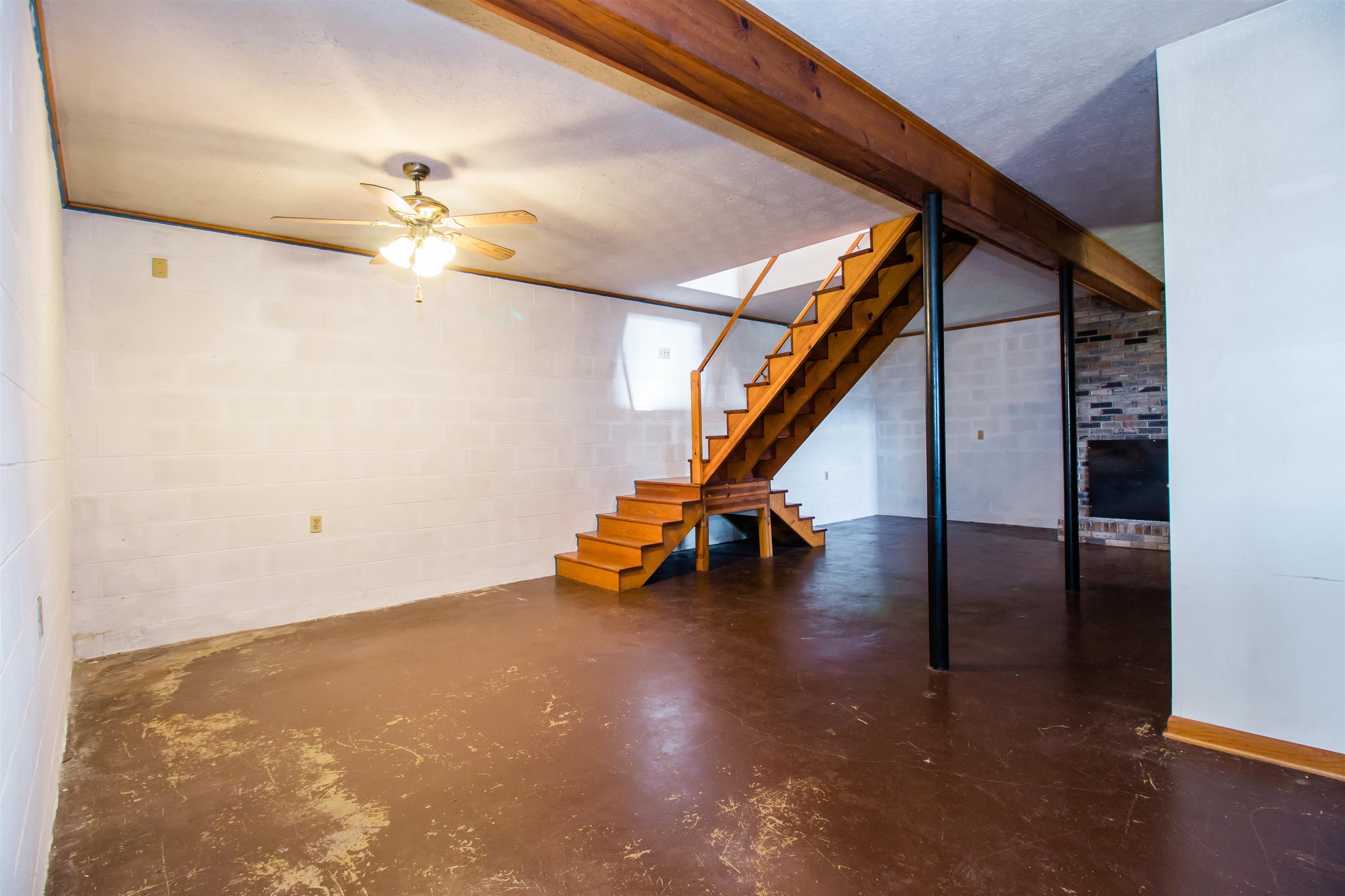 16460 FORESTVILLE RD