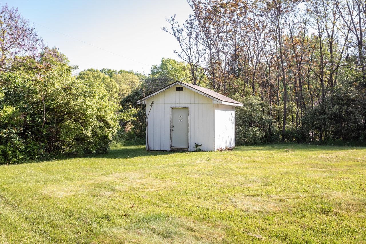 4205 MOUNTAIN FARM RD