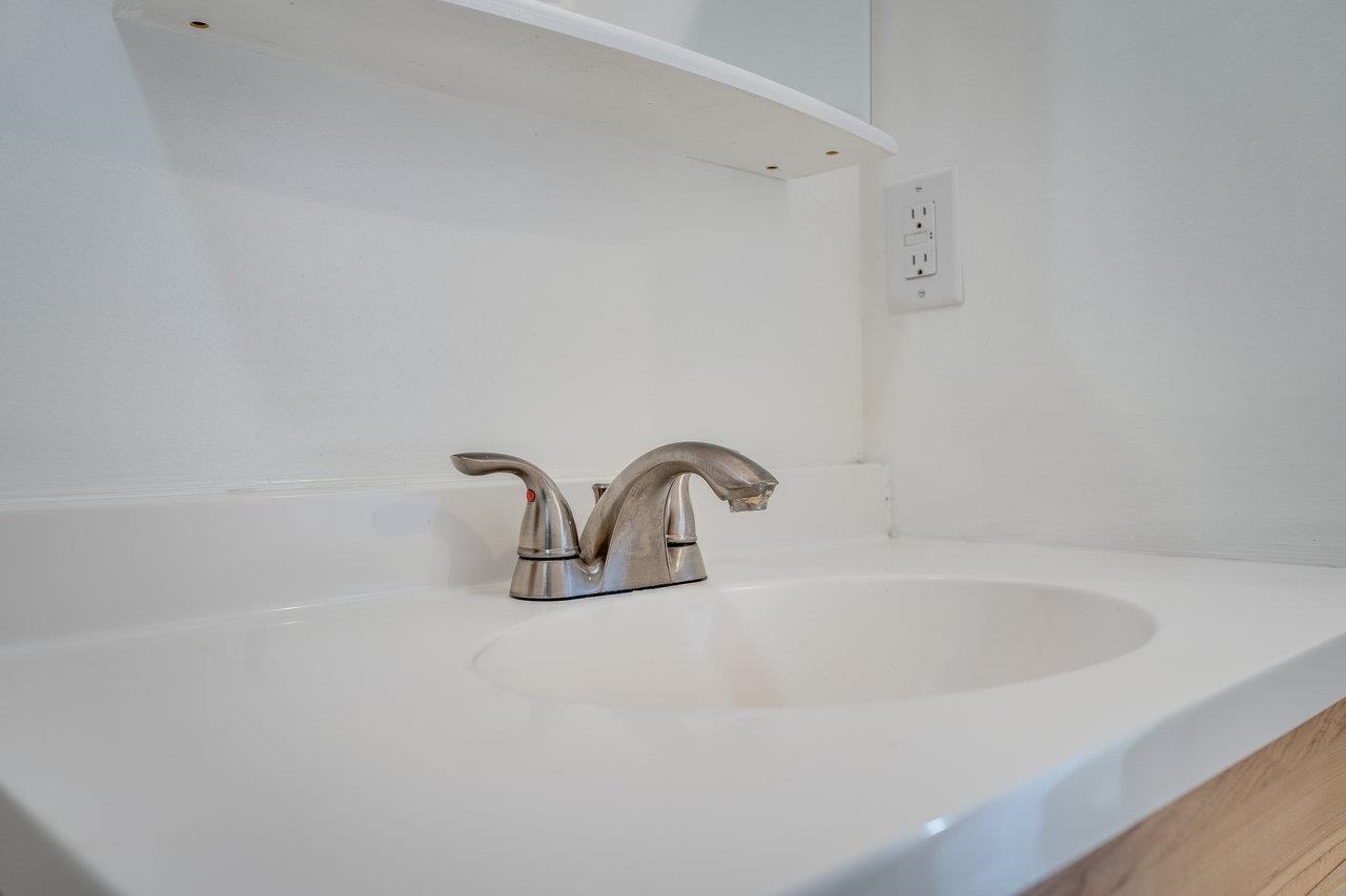 15760 MORNING DOVE LN