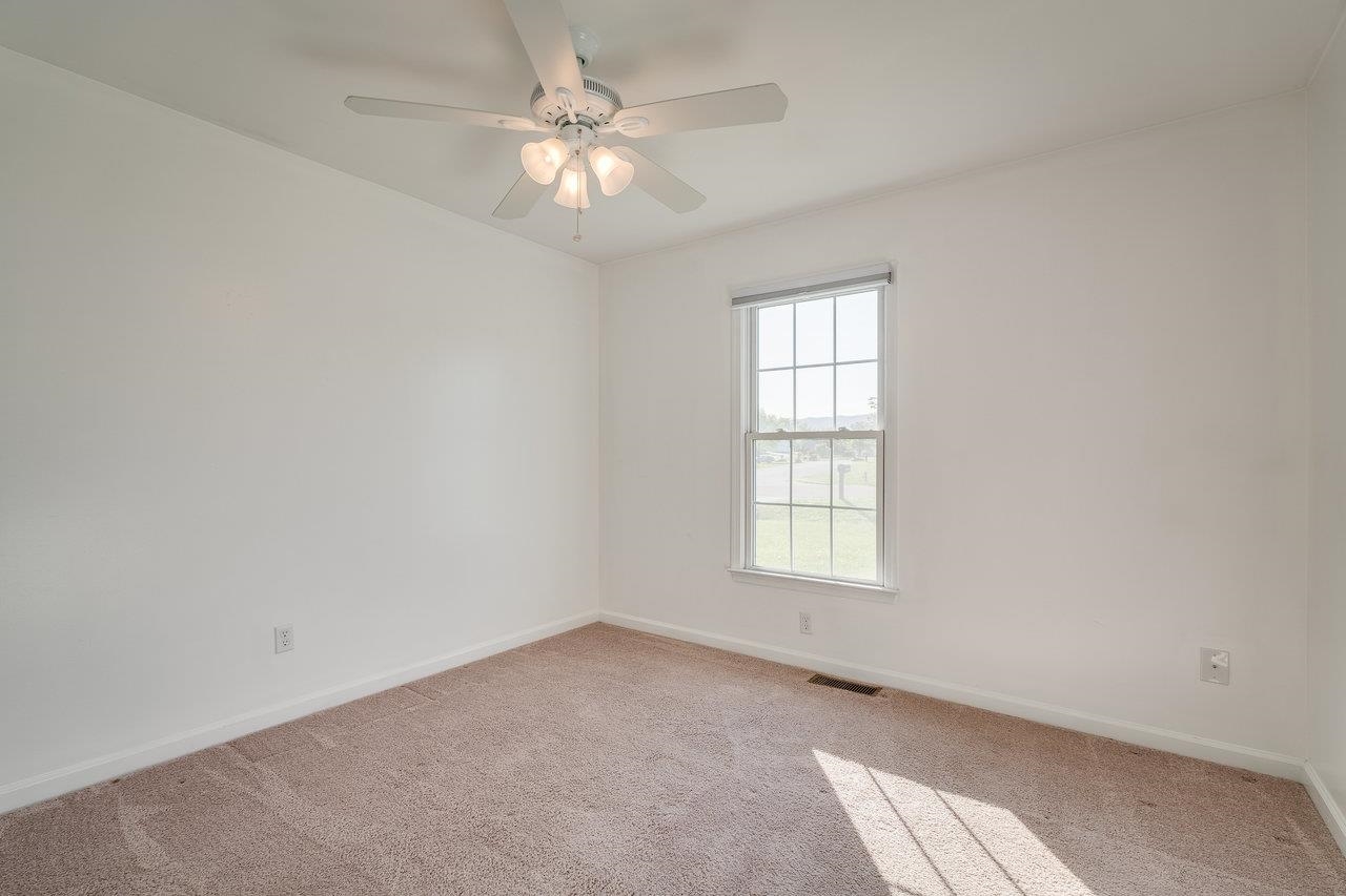 15760 MORNING DOVE LN