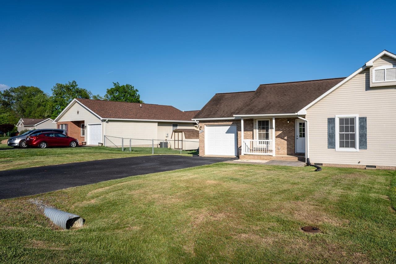 15760 MORNING DOVE LN