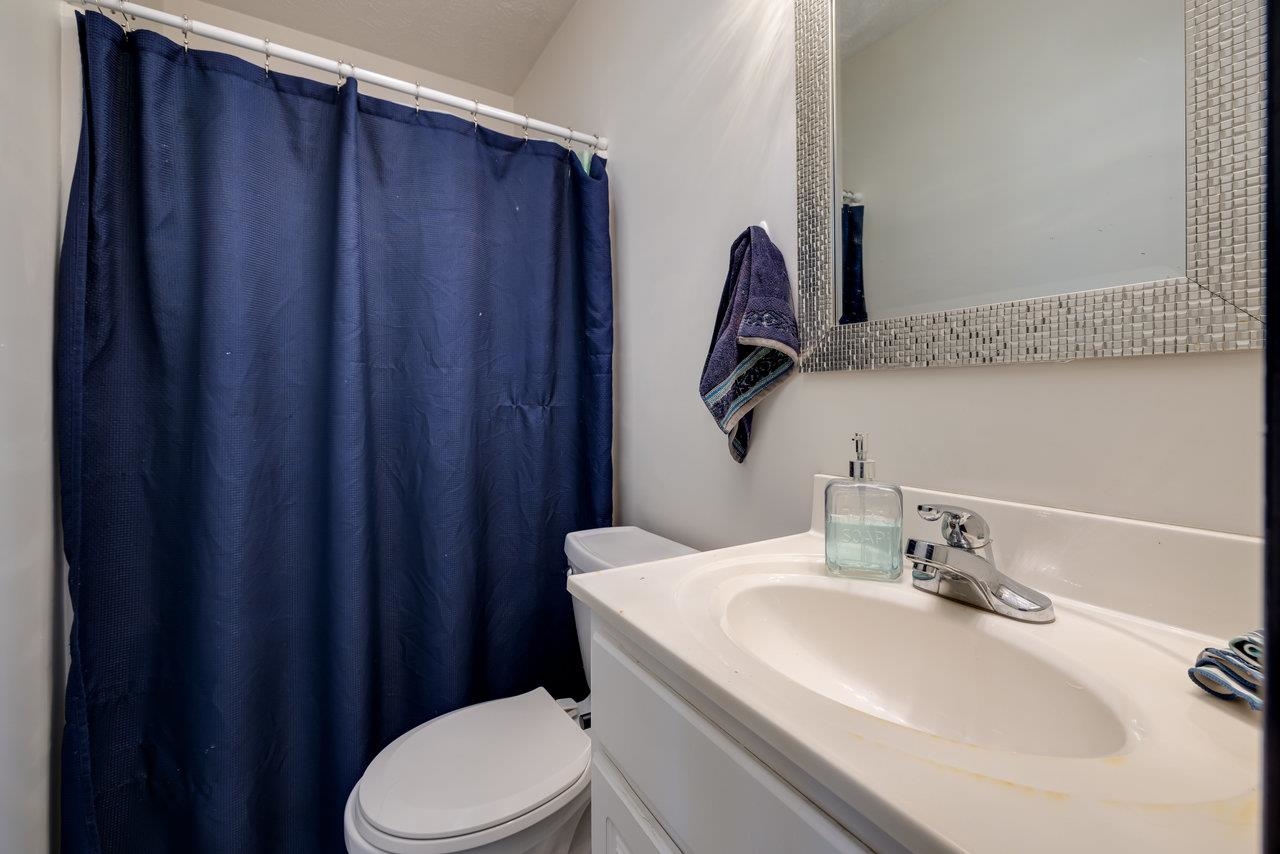 1316 VICTORIAN VILLAGE DR