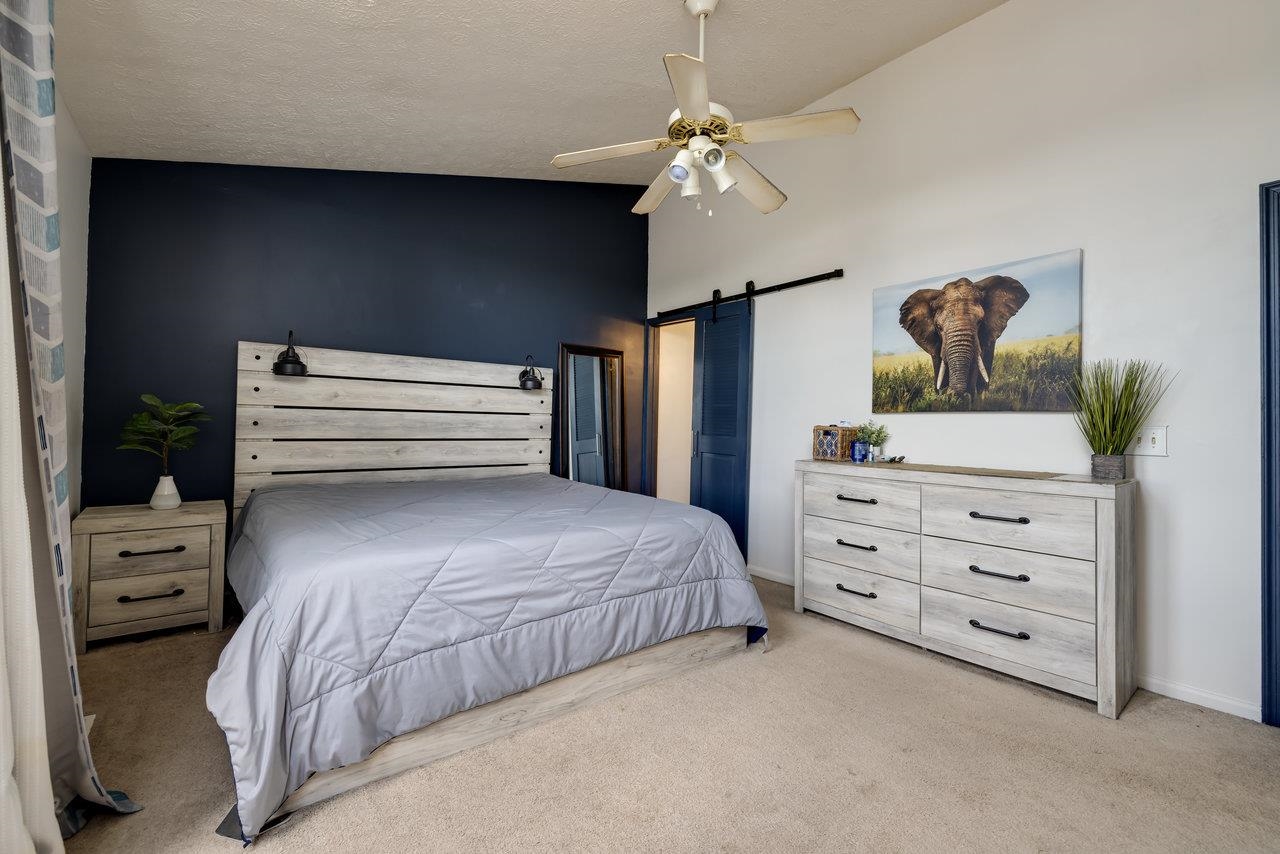 1316 VICTORIAN VILLAGE DR