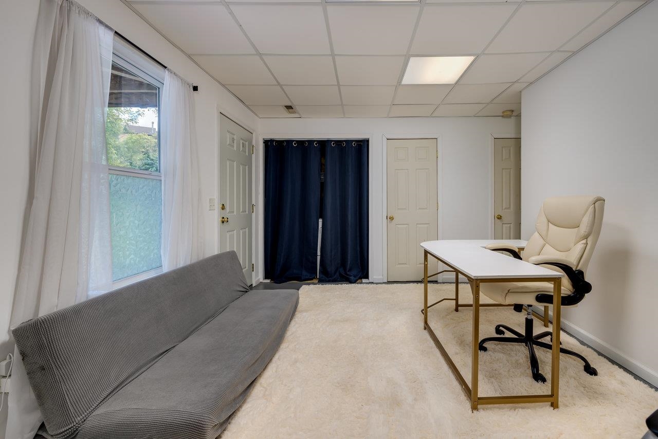 1316 VICTORIAN VILLAGE DR