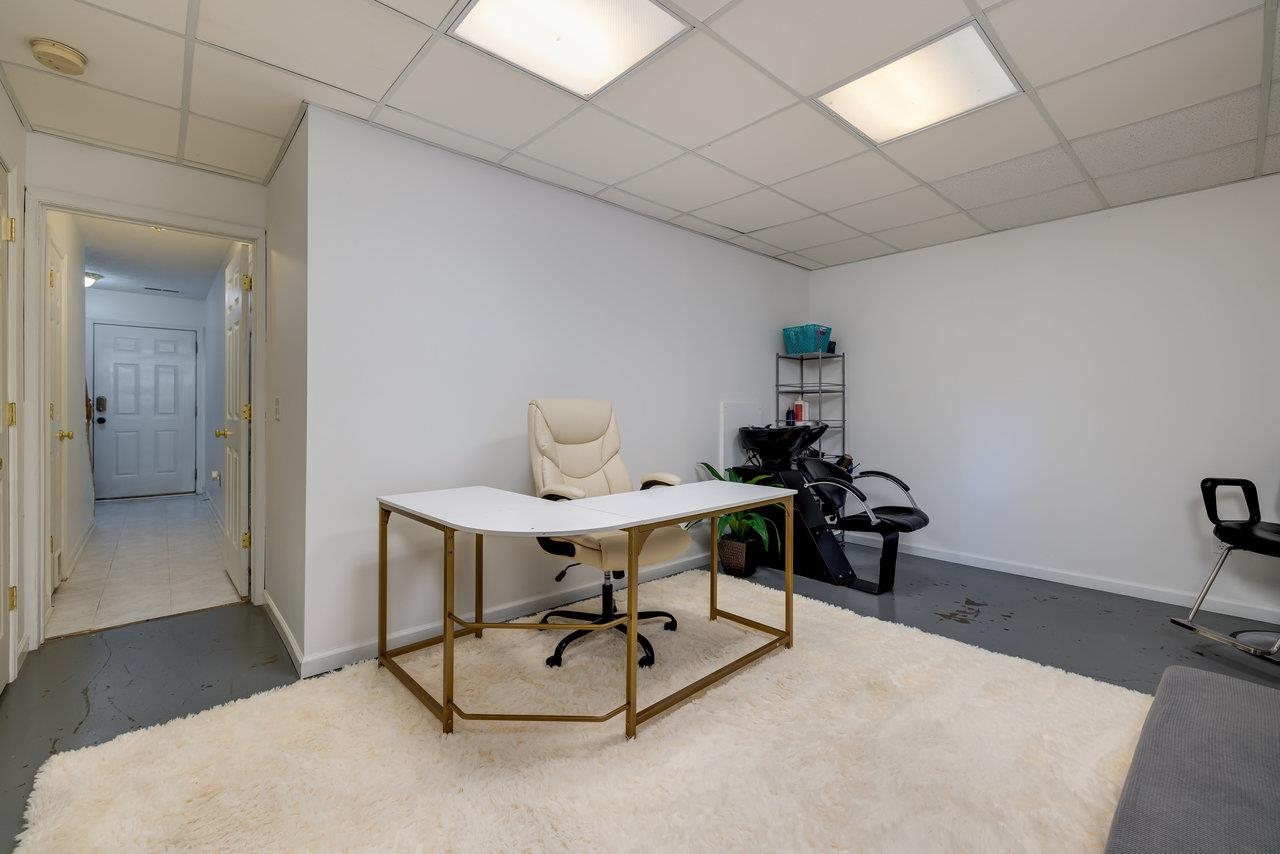 1316 VICTORIAN VILLAGE DR