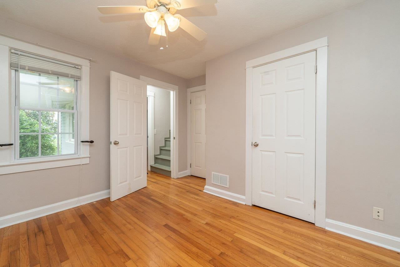 3861 S EAST SIDE HWY