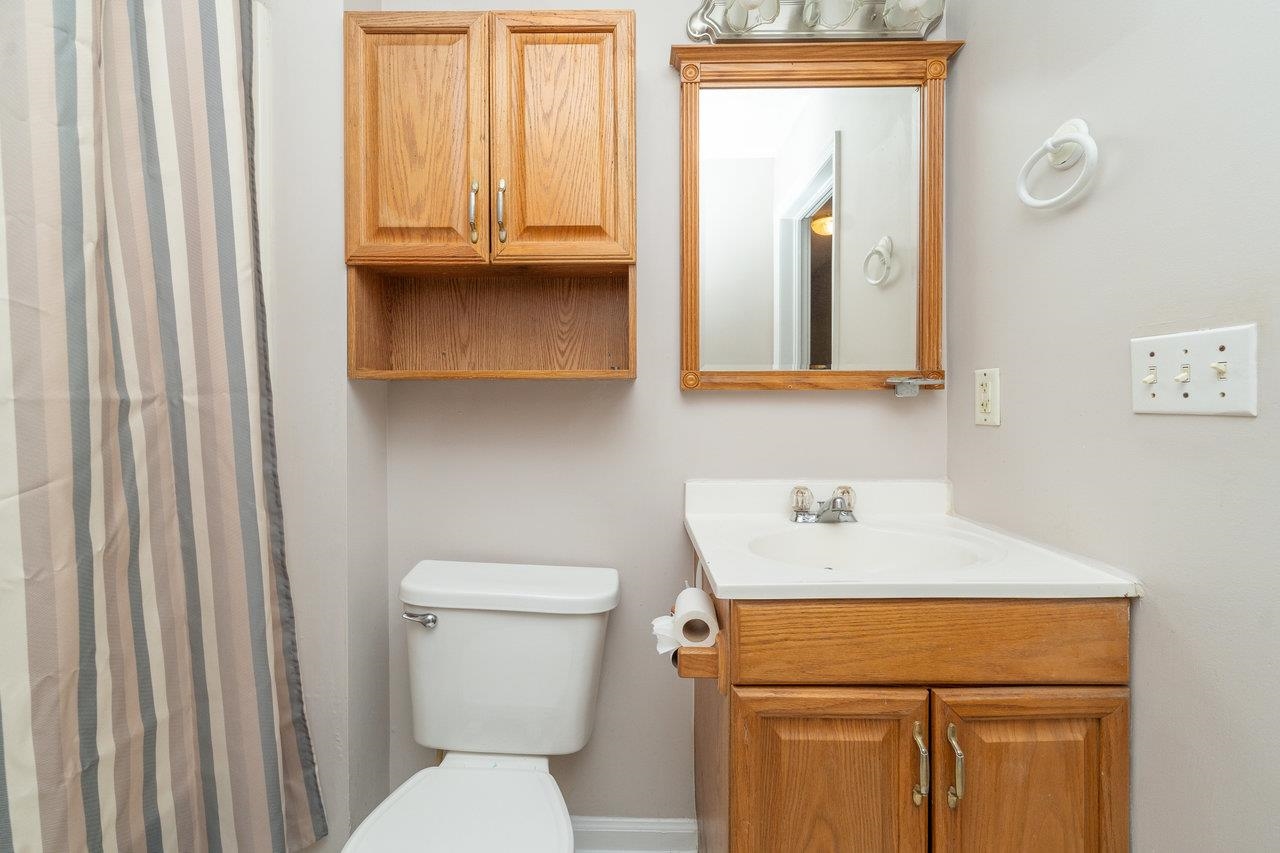 3861 S EAST SIDE HWY