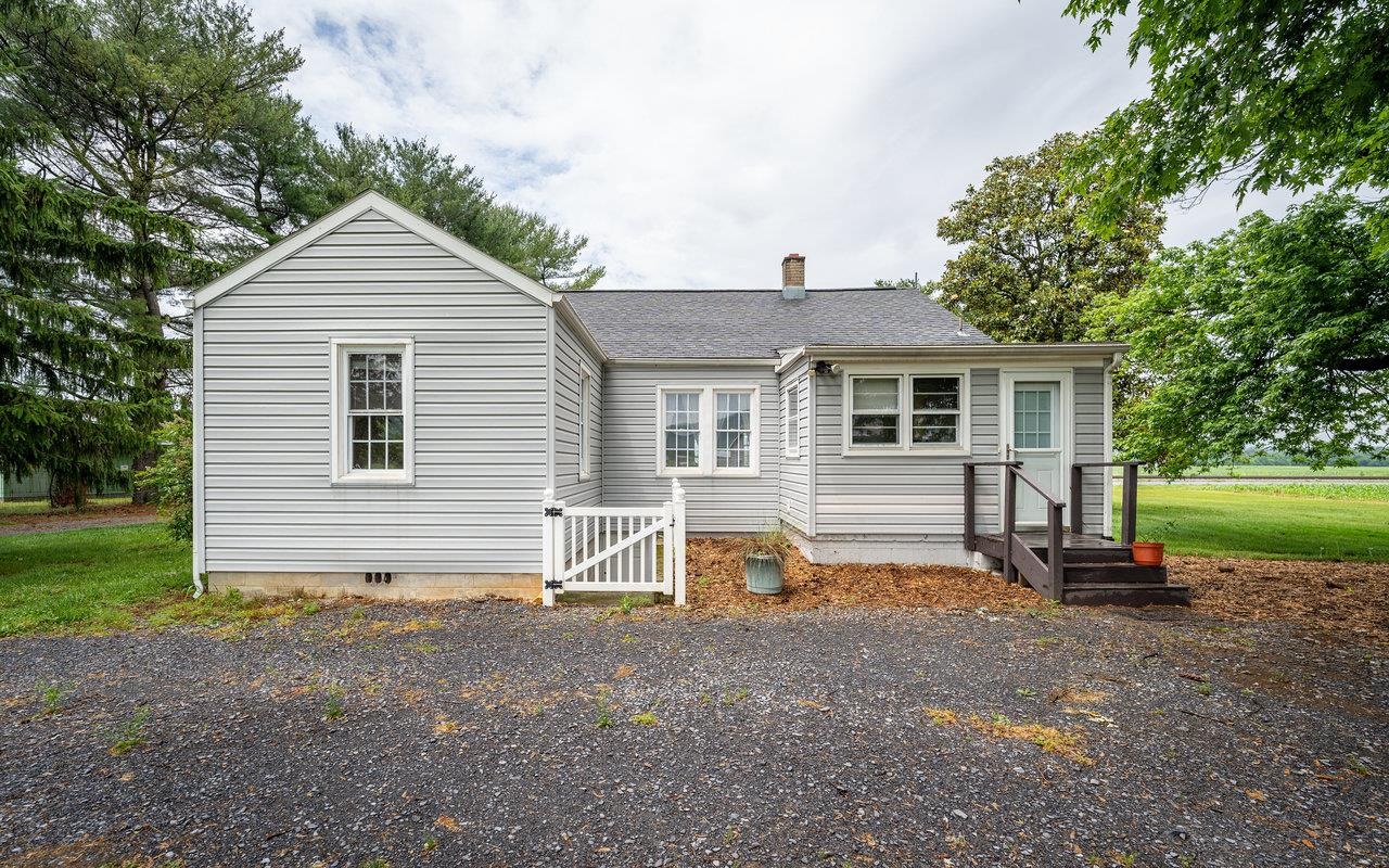 3861 S EAST SIDE HWY