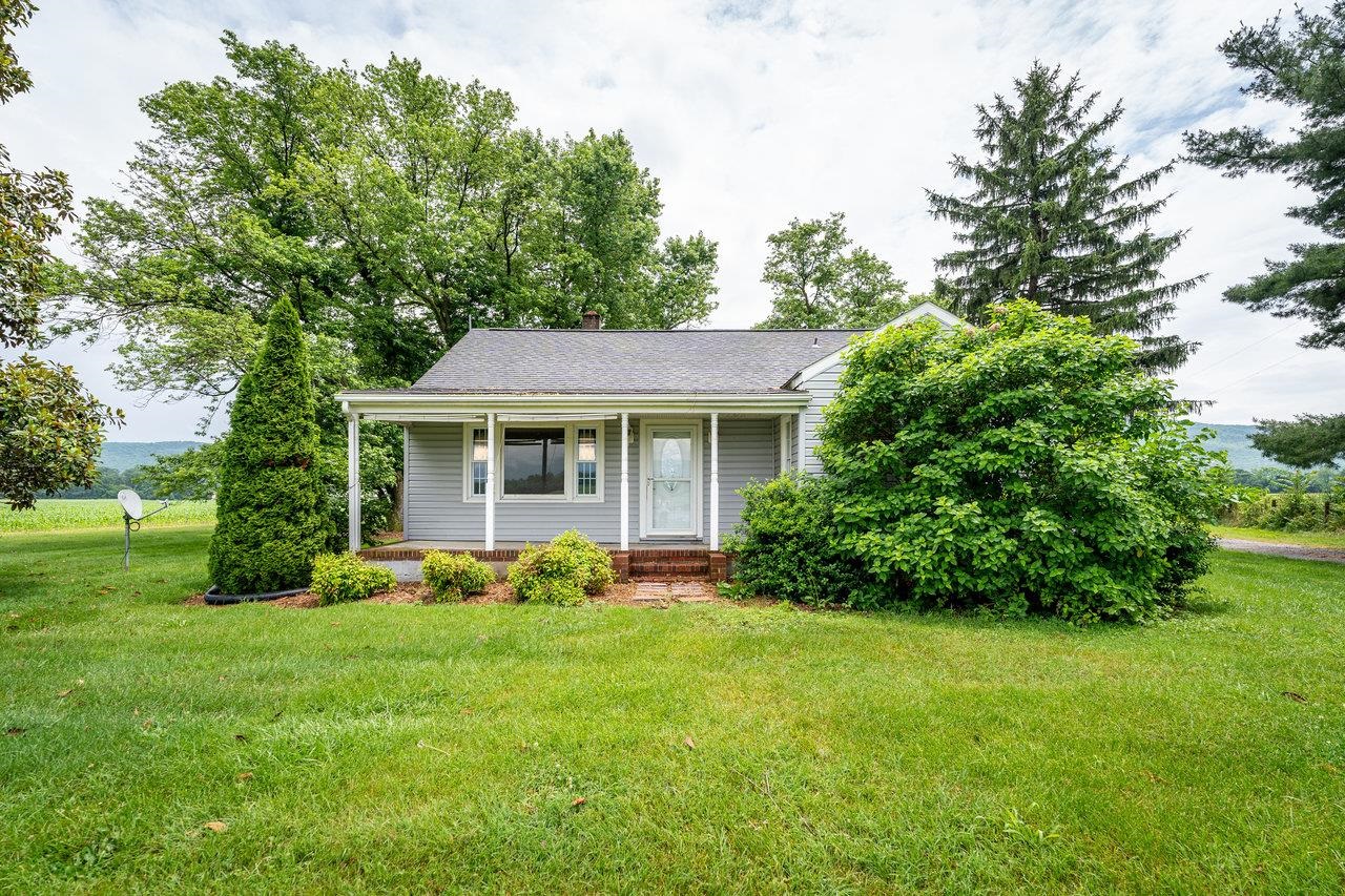 3861 S EAST SIDE HWY