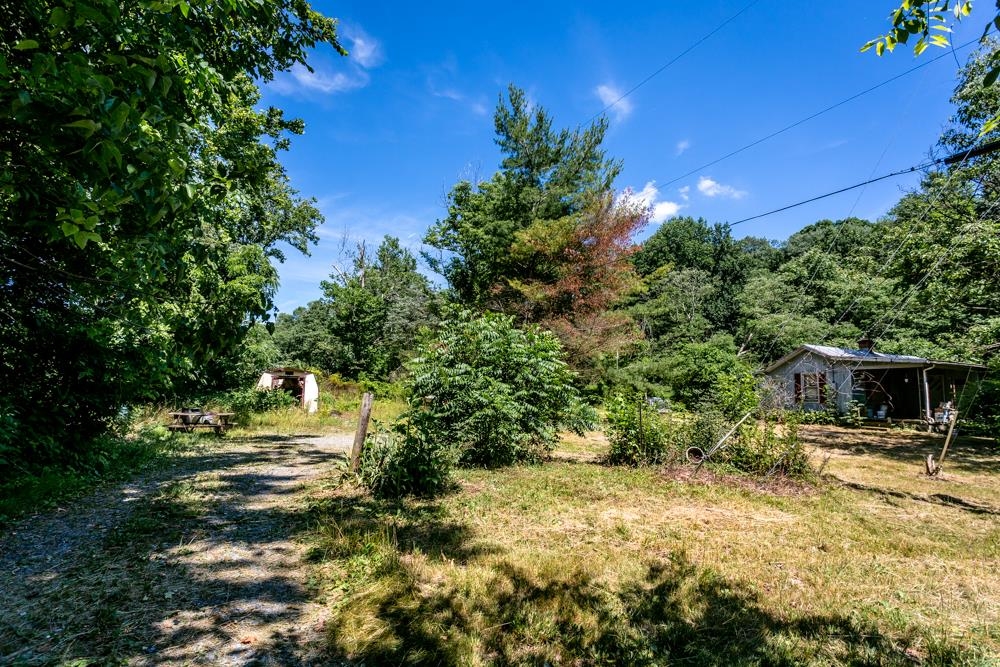 18853 MT PLEASANT RD