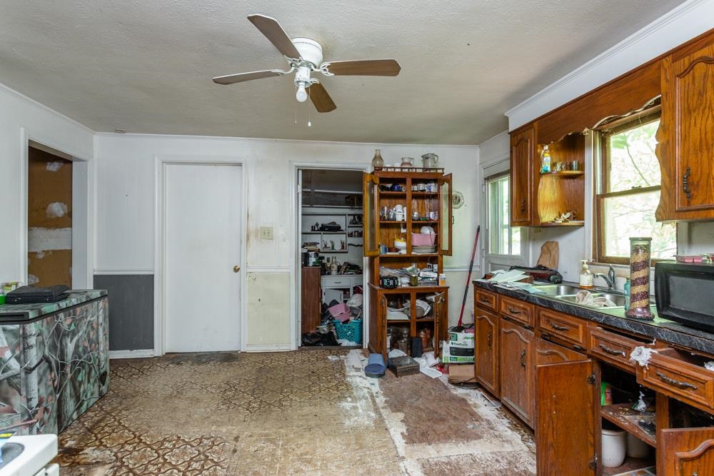 18853 MT PLEASANT RD