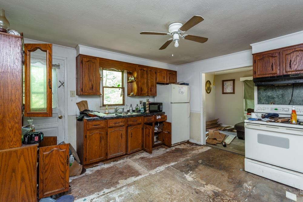 18853 MT PLEASANT RD