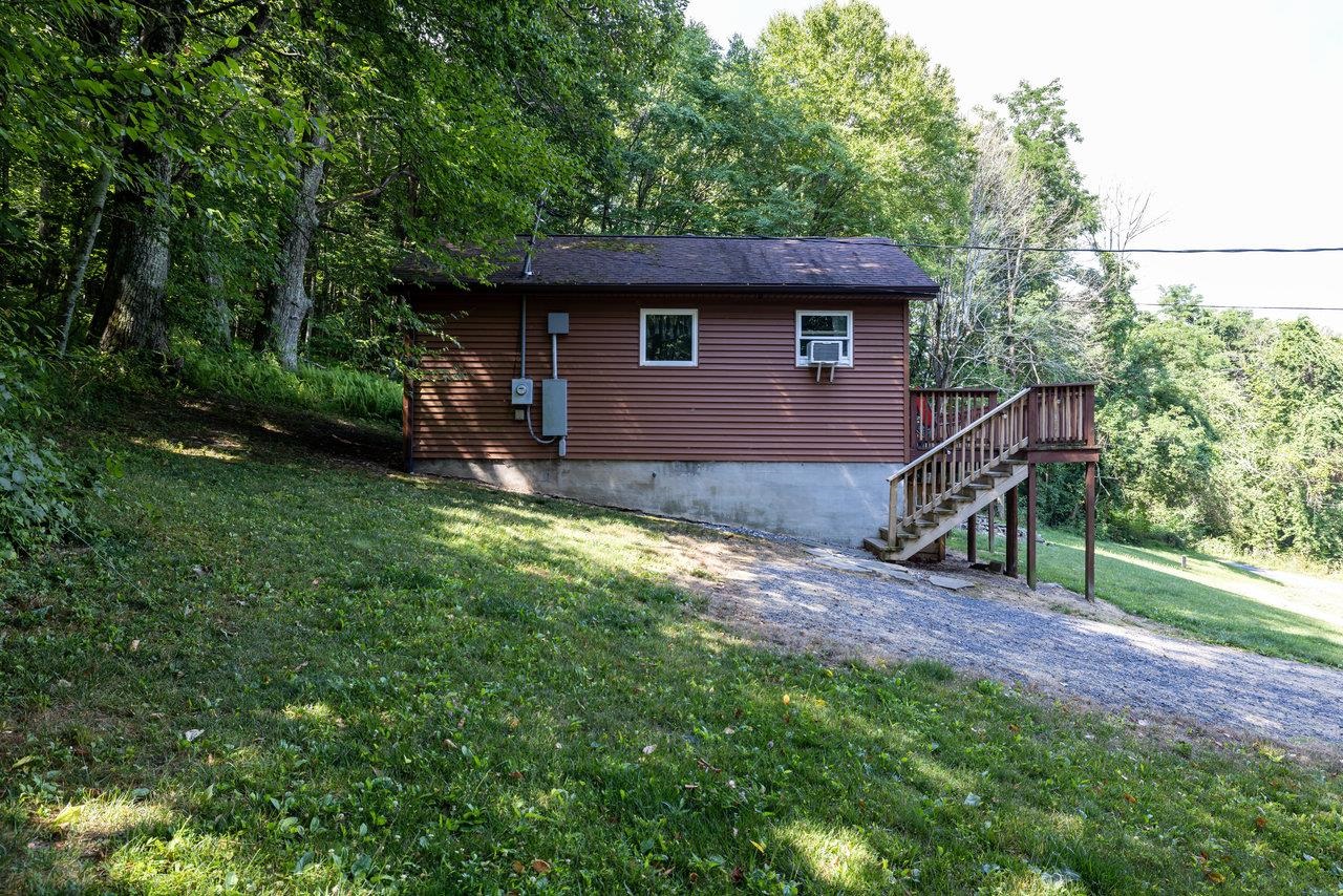 1508 PARK LINE RD