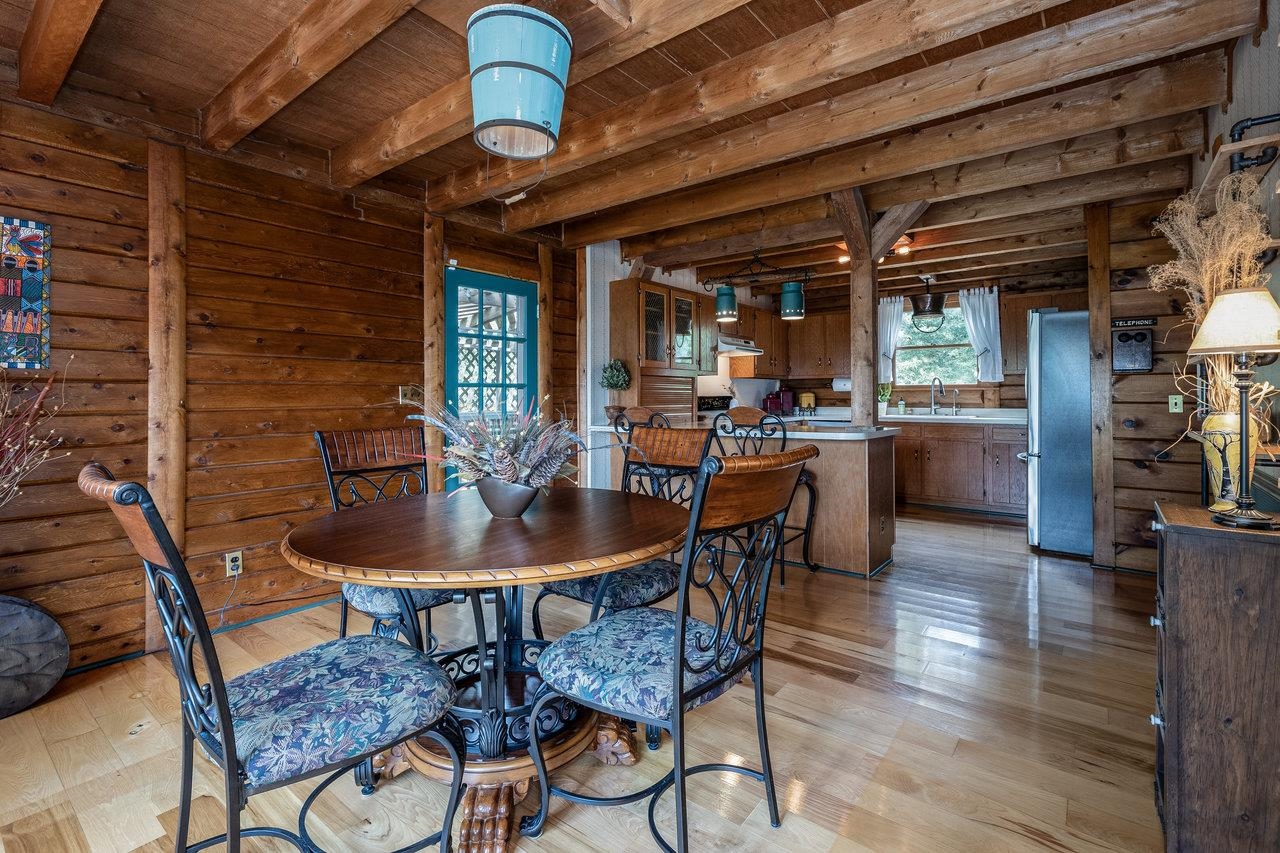 3193 TAYLOR SPRING LN