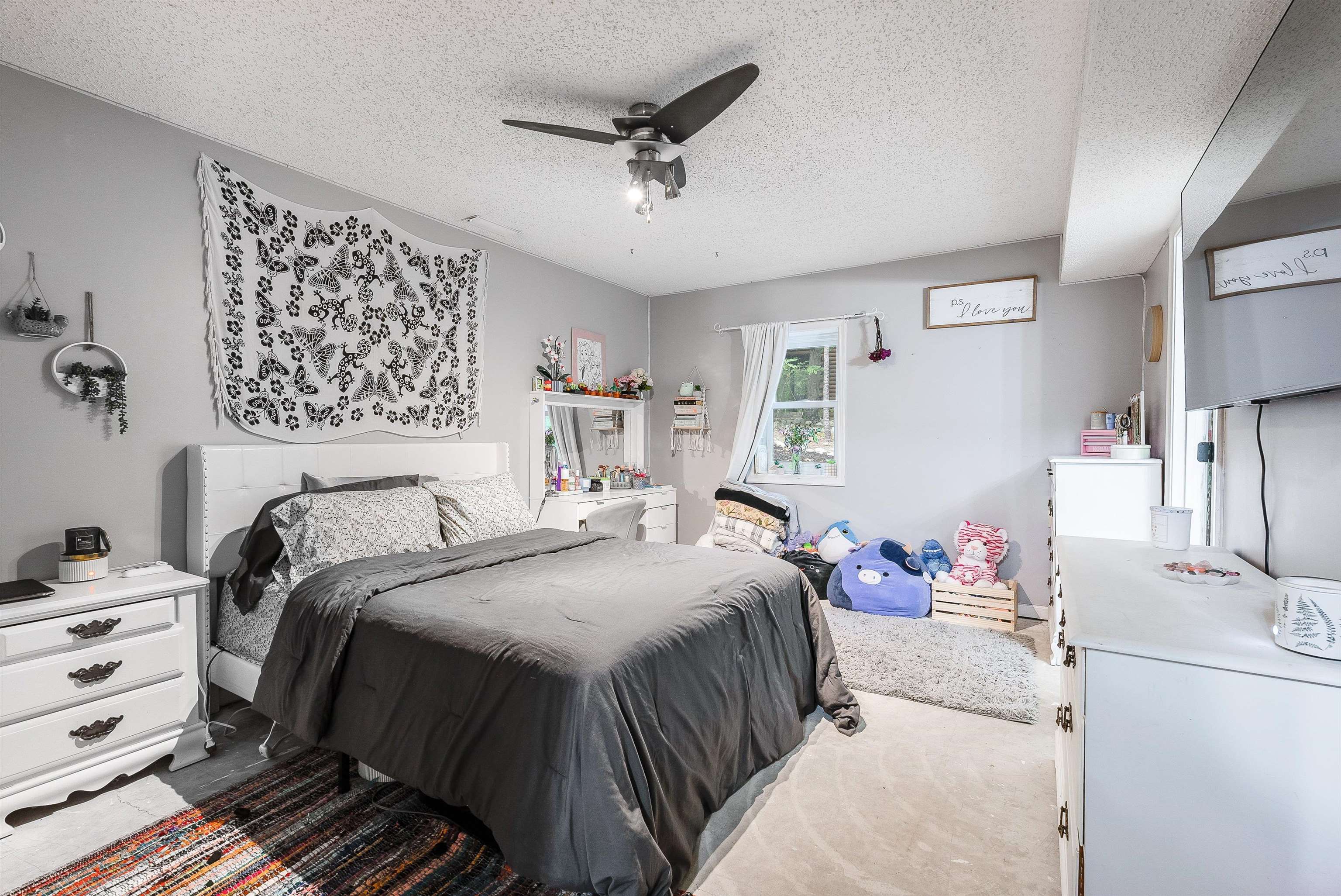 155 BETHEL LN