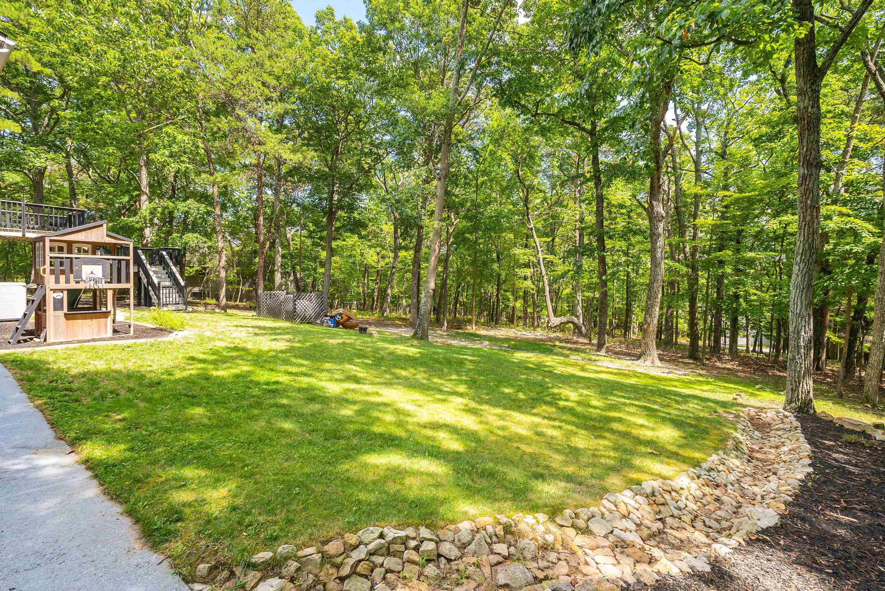 155 BETHEL LN