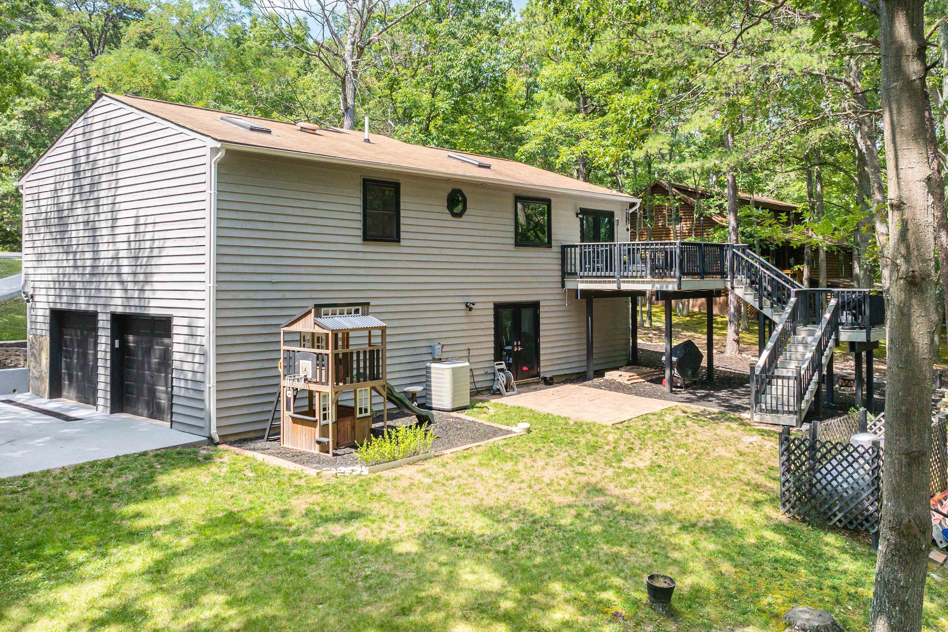 155 BETHEL LN