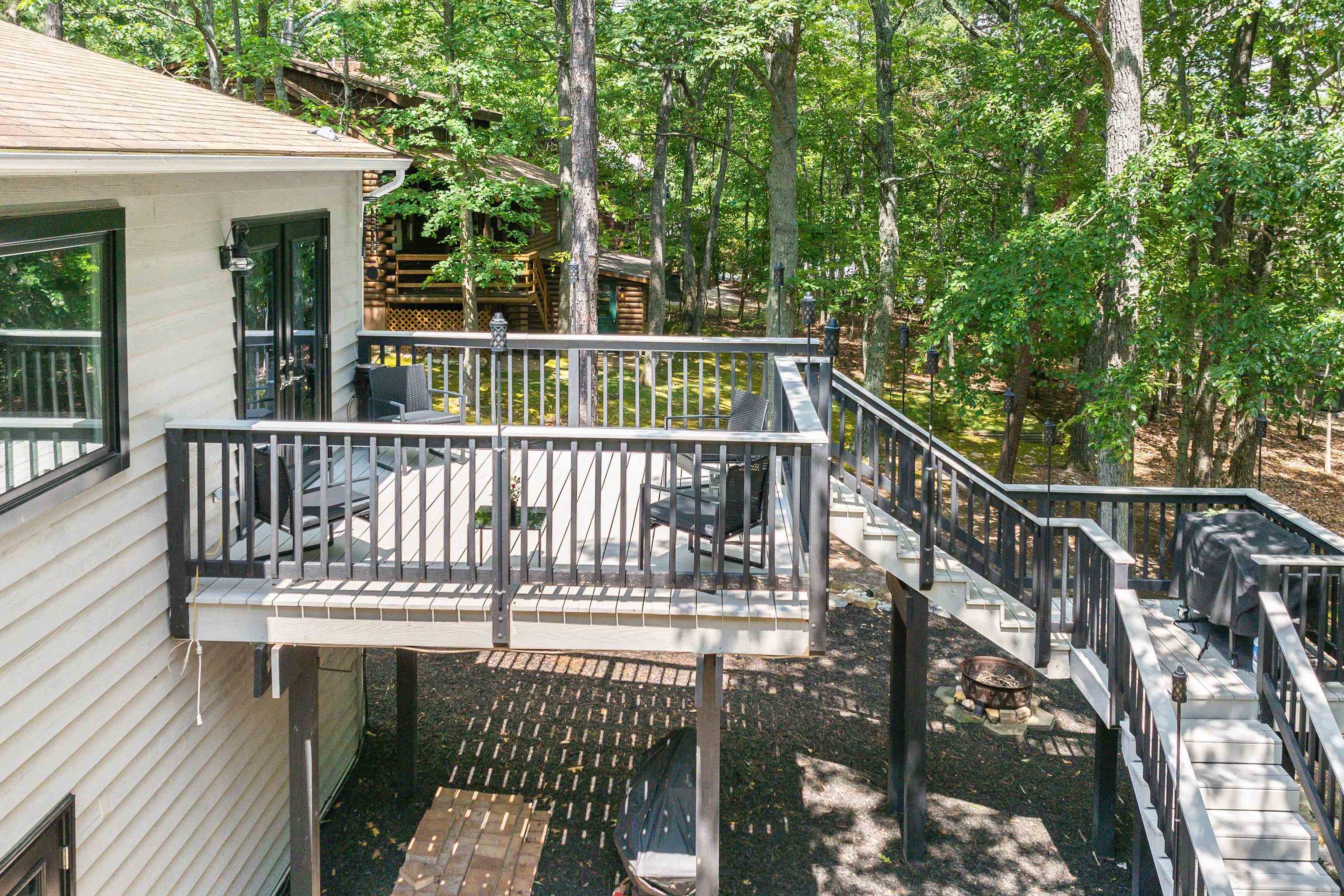 155 BETHEL LN