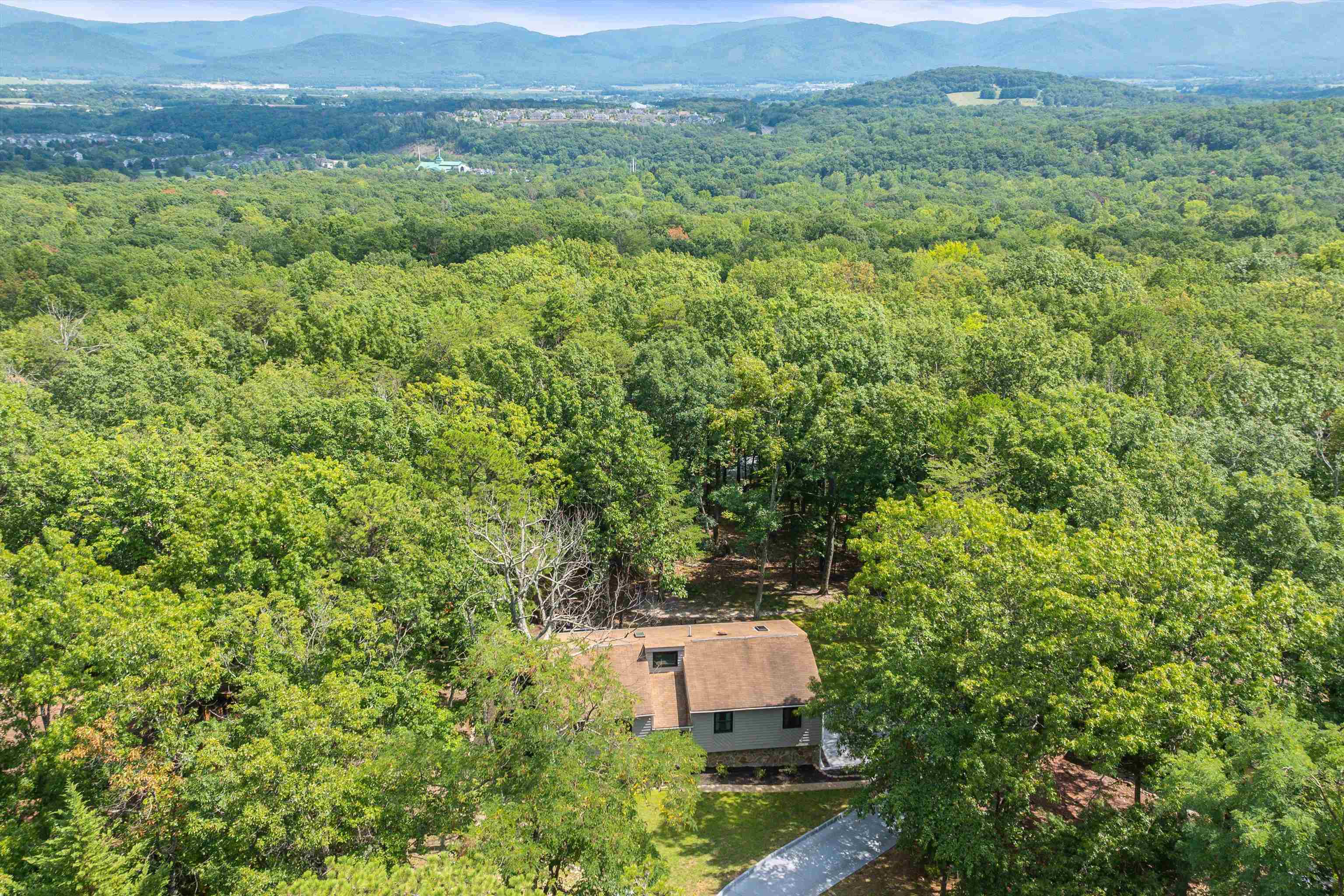 155 BETHEL LN