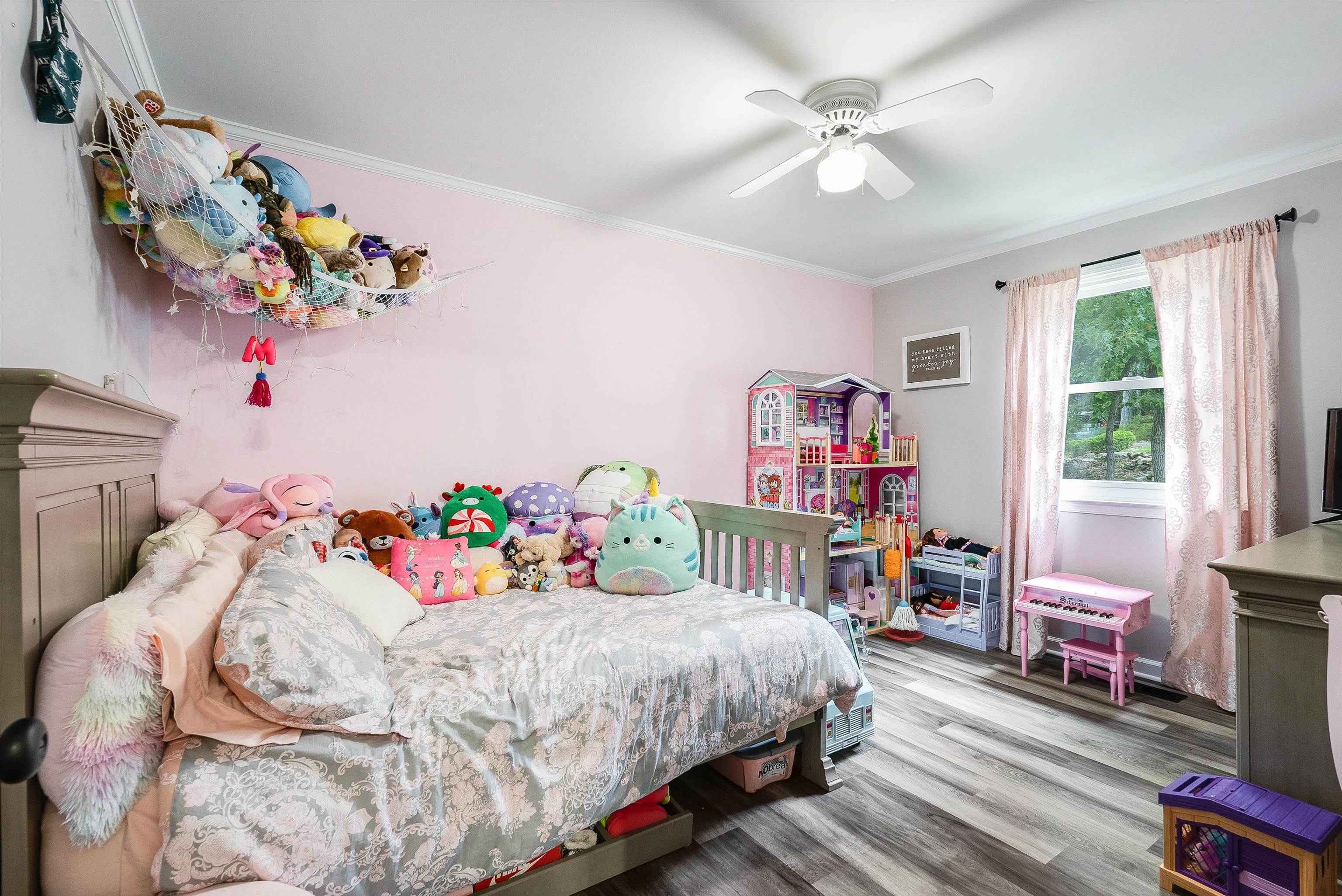 155 BETHEL LN