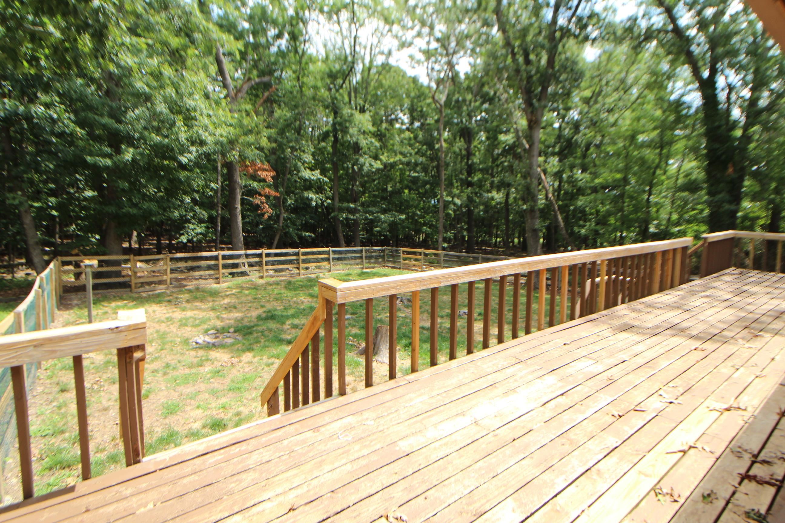 2064 HAWKSBILL RD