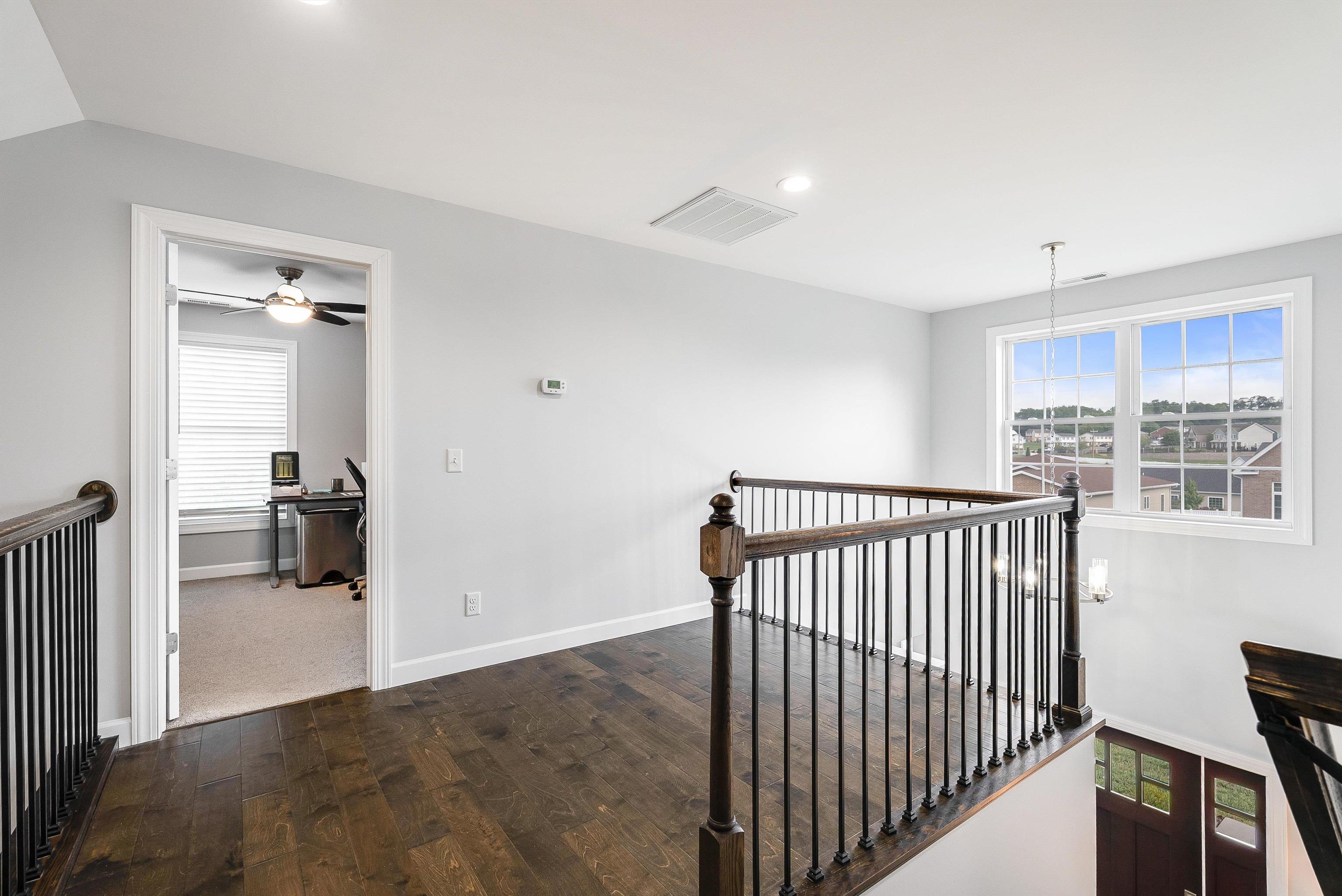 1350 LITTLE SORRELL DR