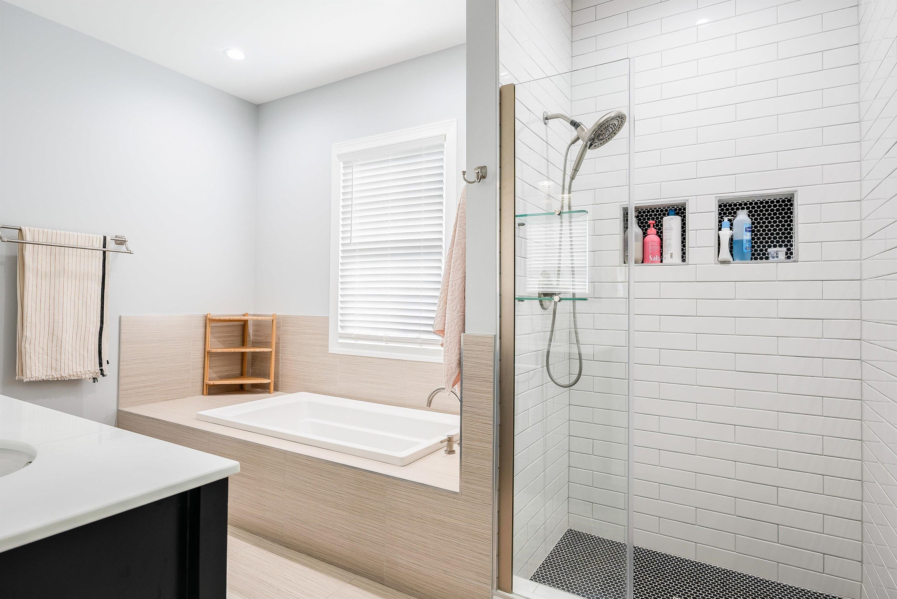 1350 LITTLE SORRELL DR