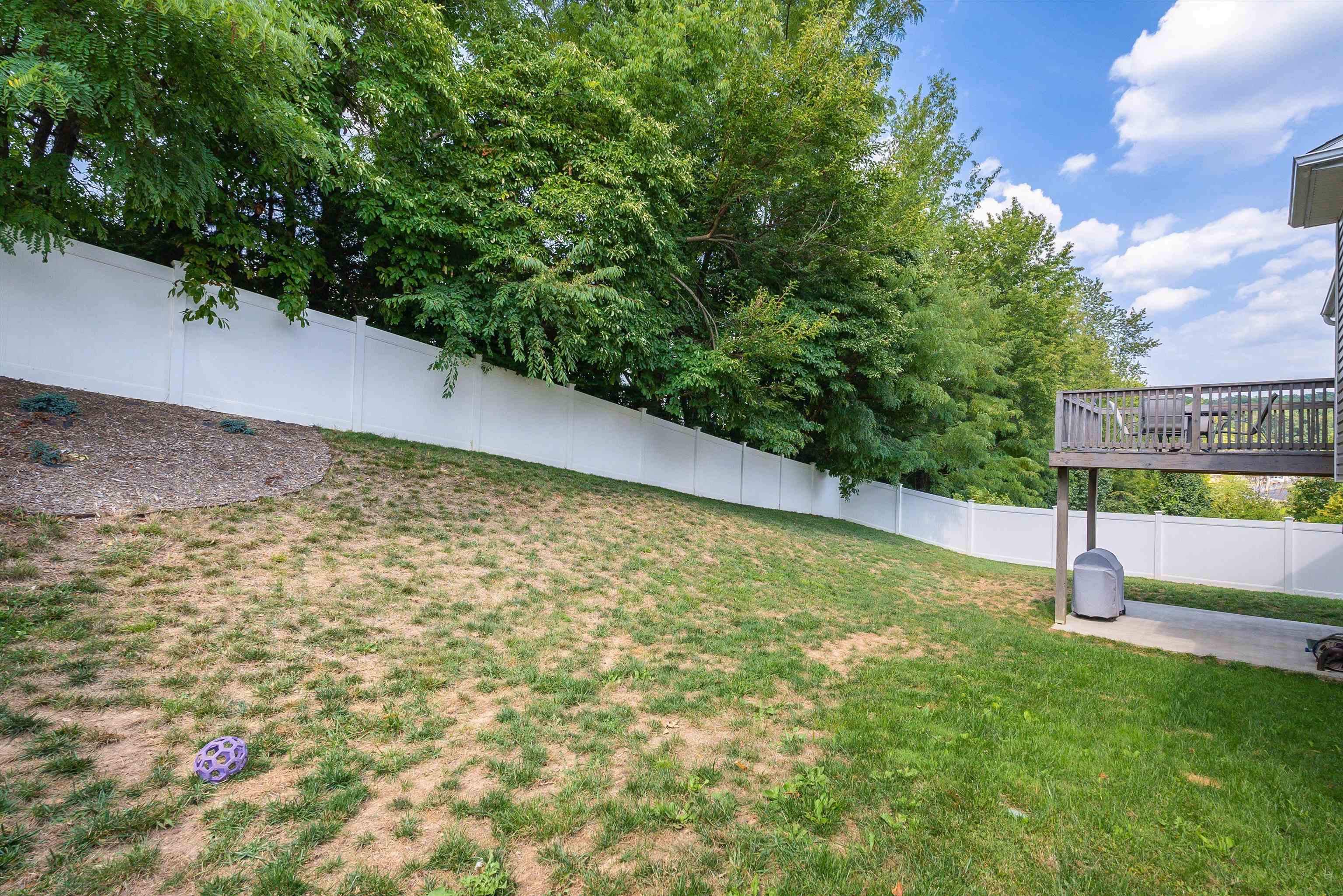 1350 LITTLE SORRELL DR