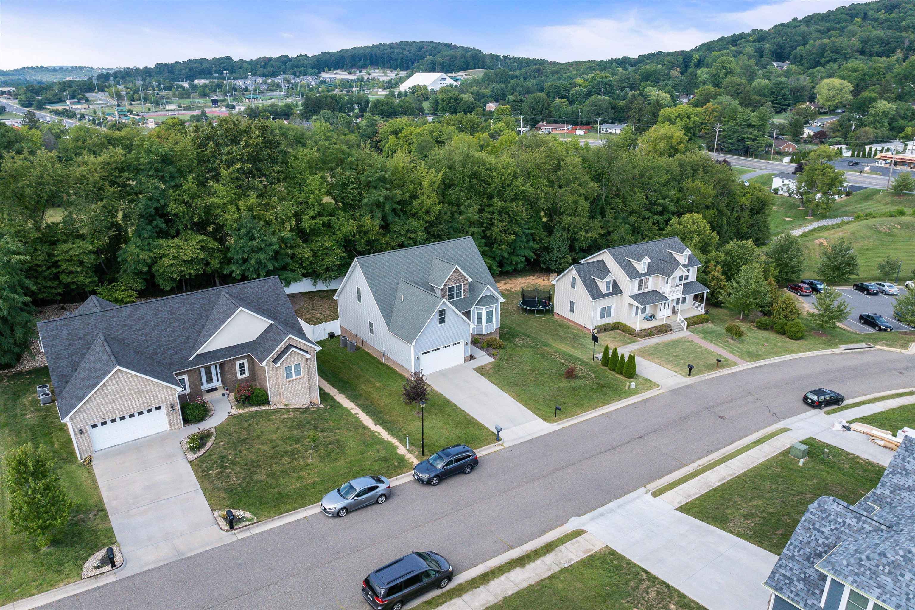 1350 LITTLE SORRELL DR