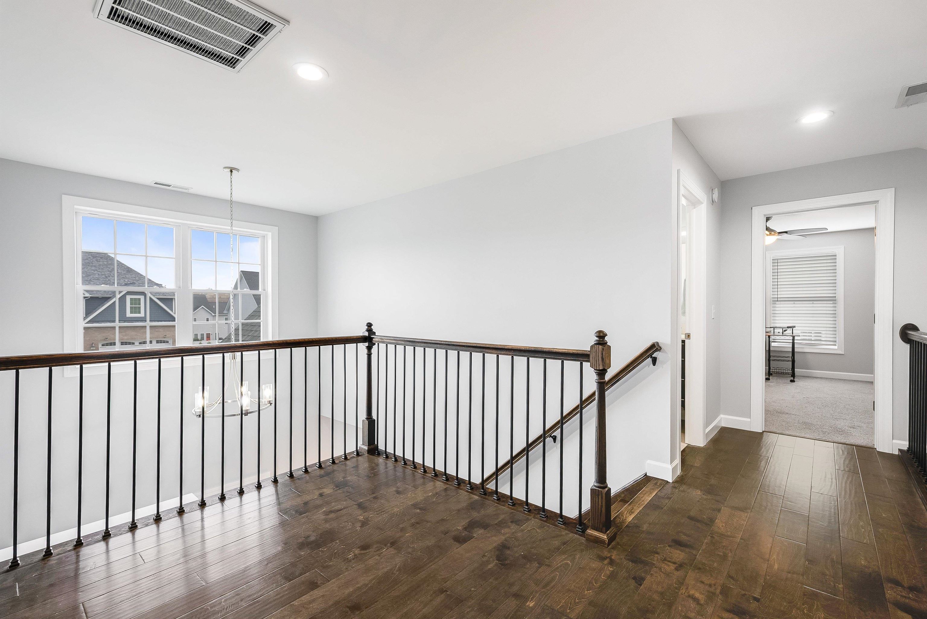 1350 LITTLE SORRELL DR